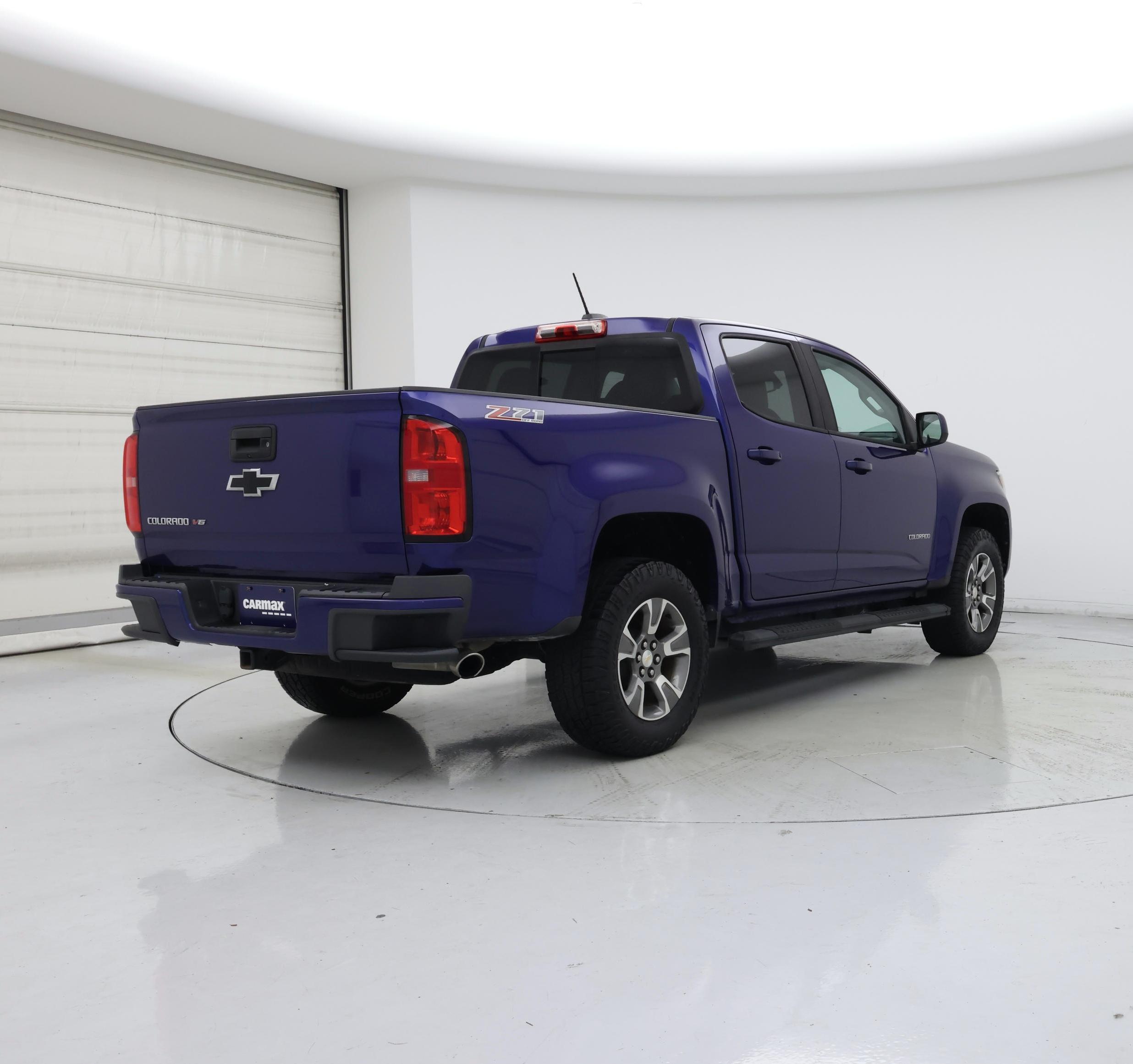 Thumbnail: 2017 Chevrolet Colorado - 8