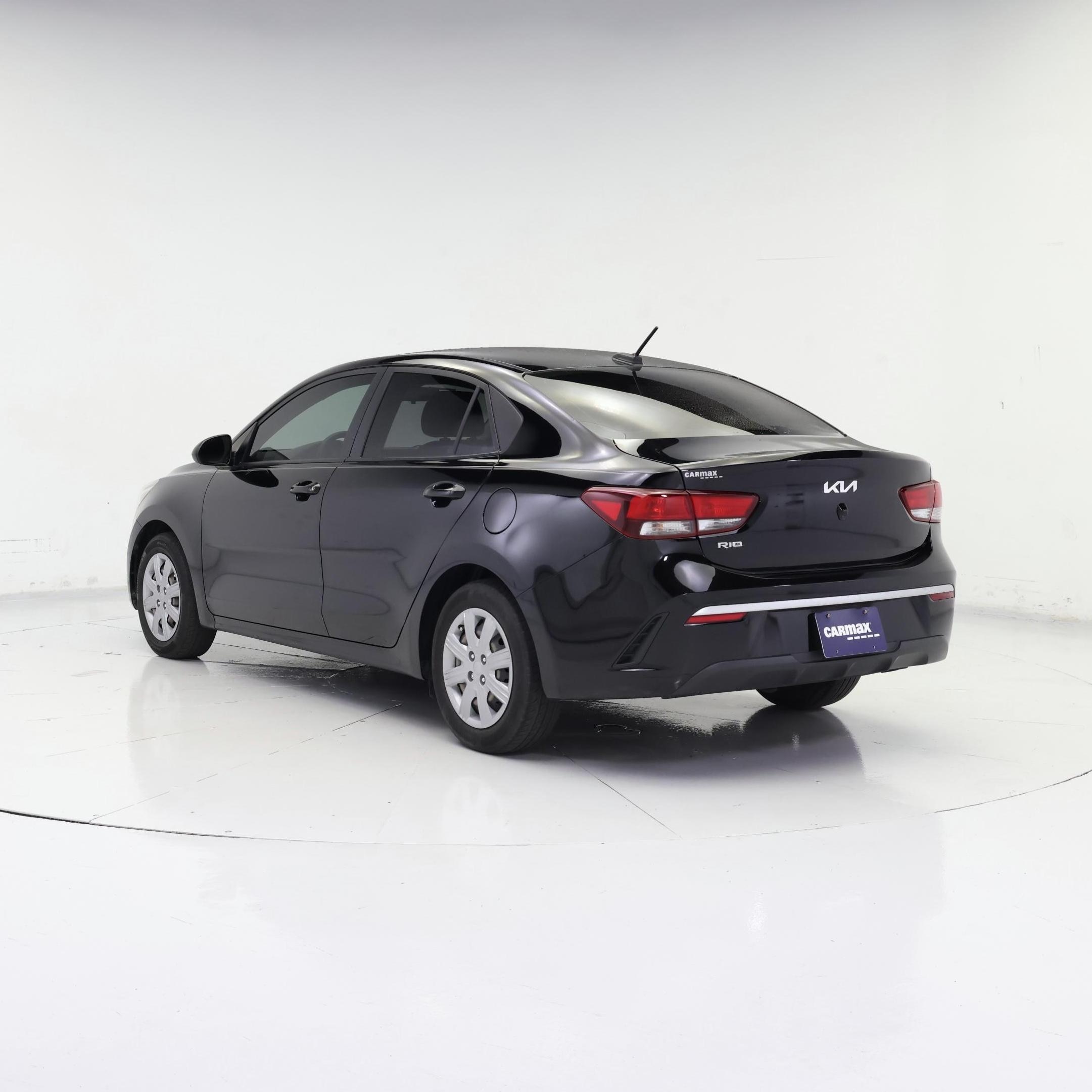 Thumbnail: 2022 Kia Rio - 2