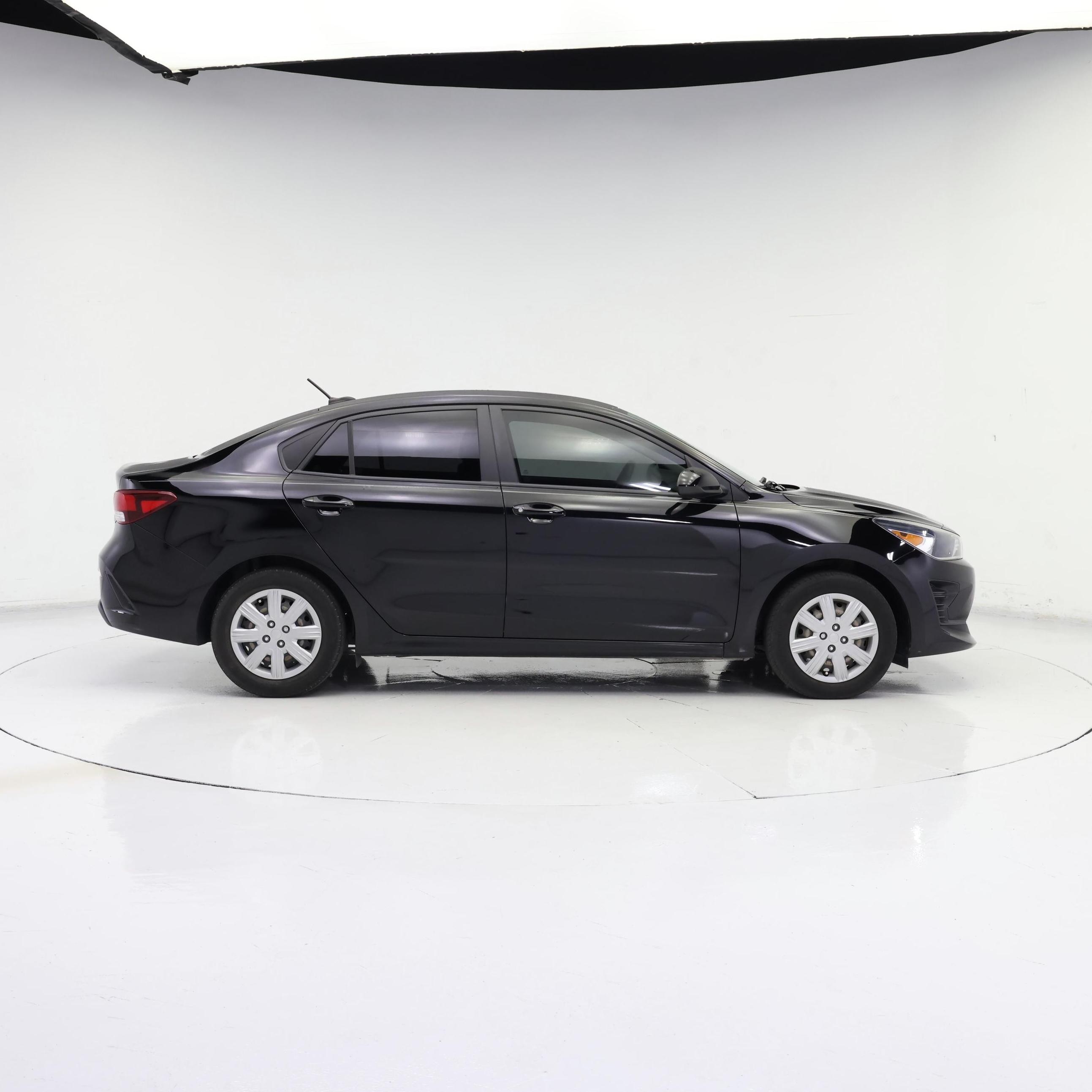Thumbnail: 2022 Kia Rio - 7