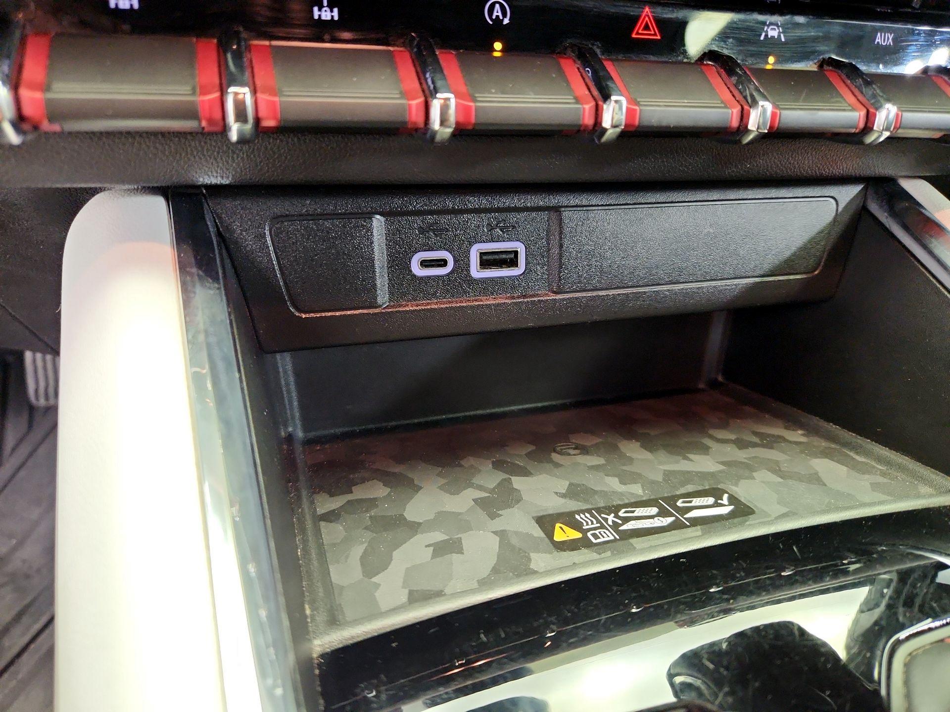 Thumbnail: 2024 GMC Canyon - 19