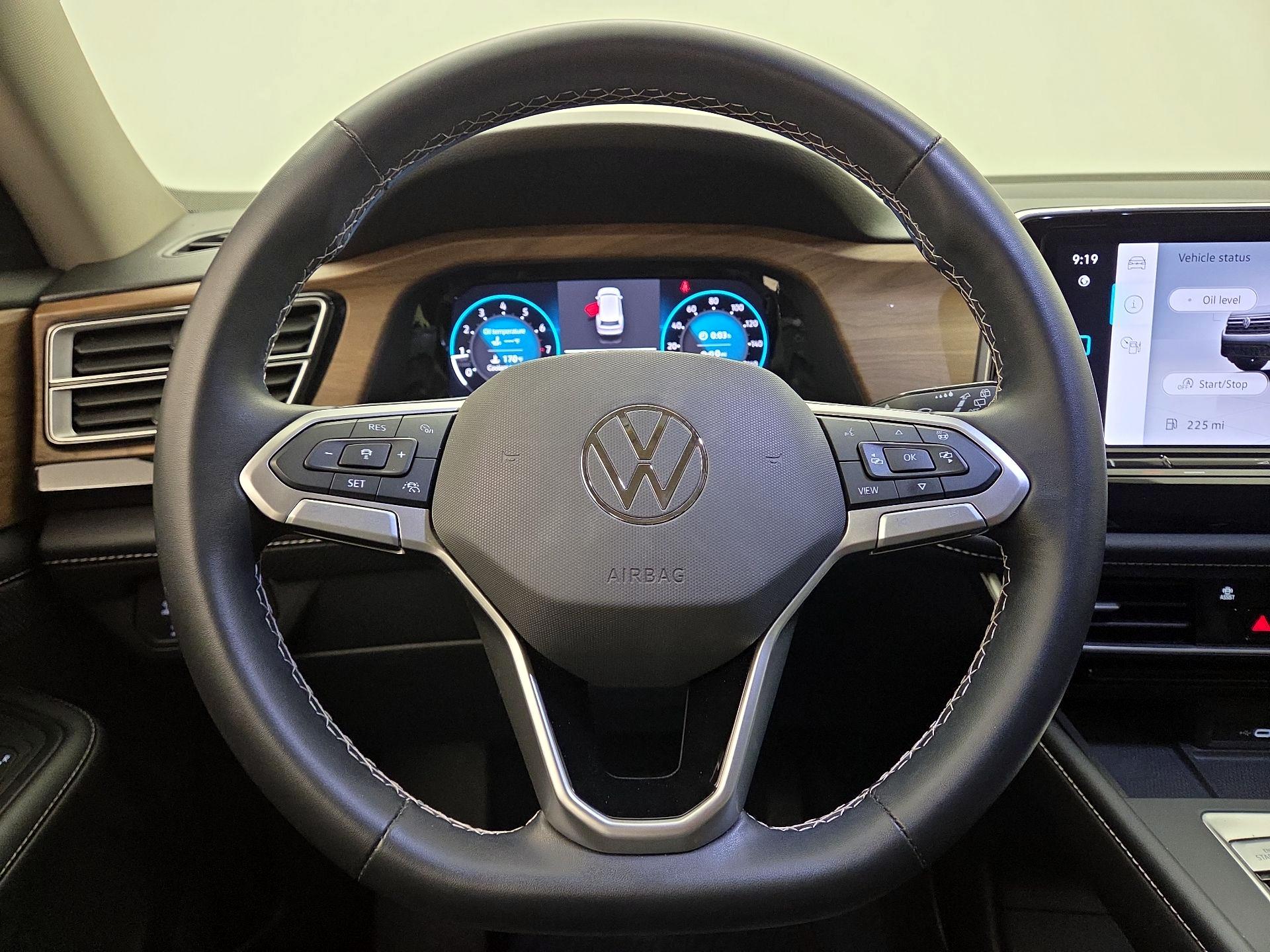Thumbnail: 2024 Volkswagen Atlas - 10