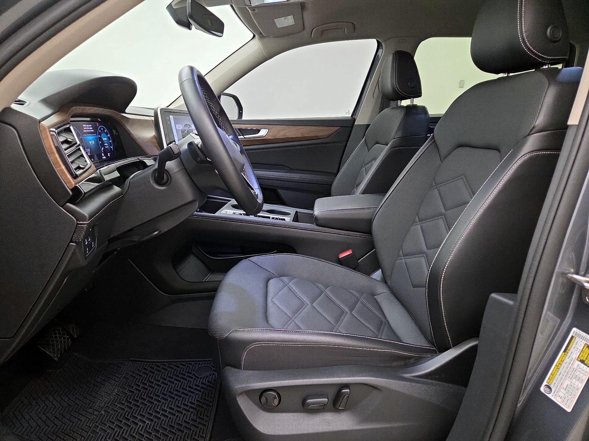 Thumbnail: 2024 Volkswagen Atlas - 11