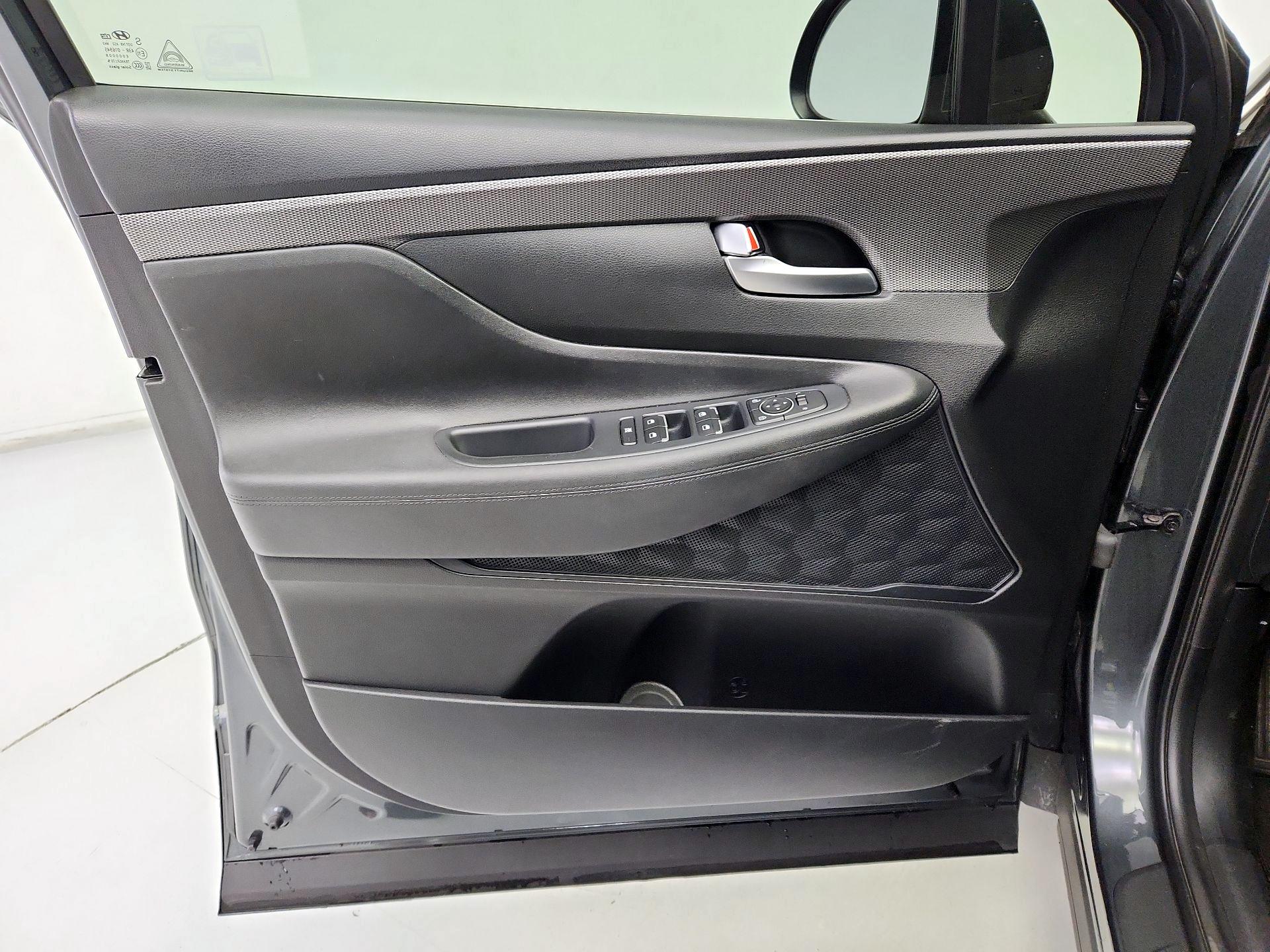 Thumbnail: 2020 Hyundai Santa Fe - 12