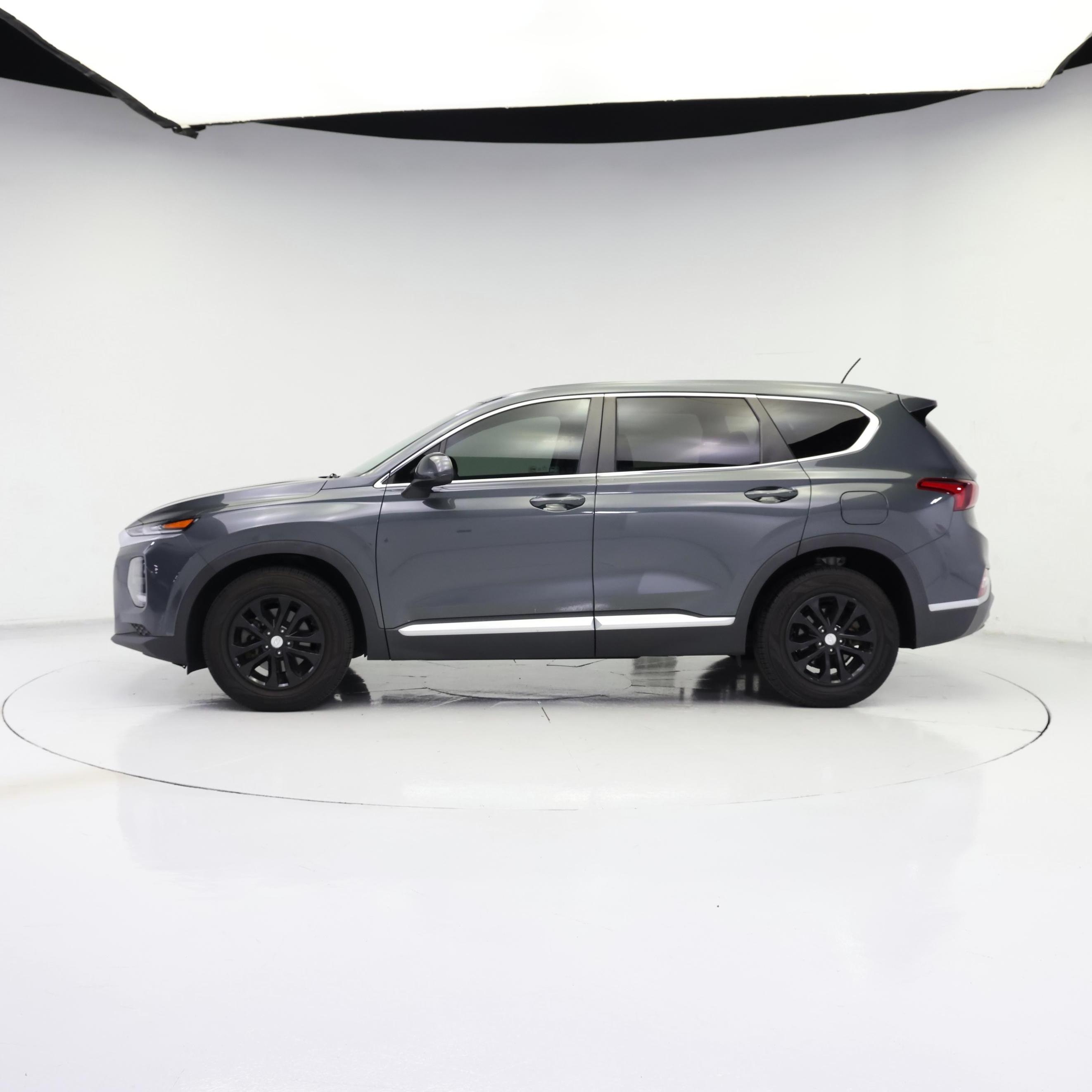 Thumbnail: 2020 Hyundai Santa Fe - 3