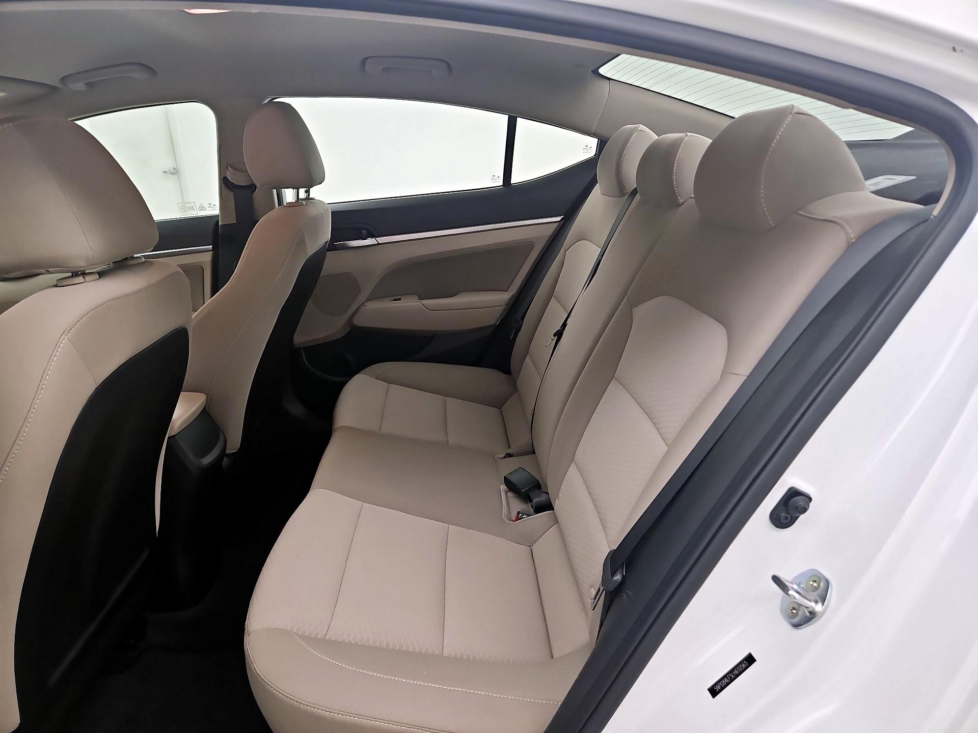 Thumbnail: 2020 Hyundai Elantra - 19