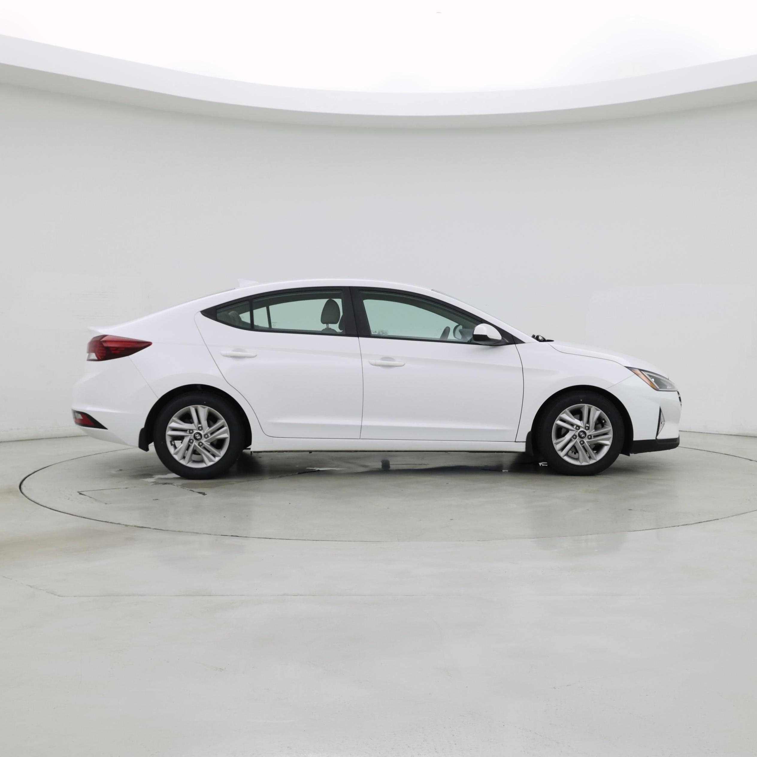 Thumbnail: 2020 Hyundai Elantra - 7