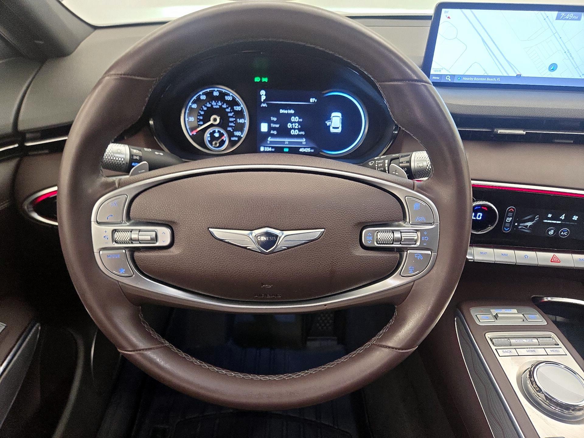 Thumbnail: 2023 Genesis GV70 - 10
