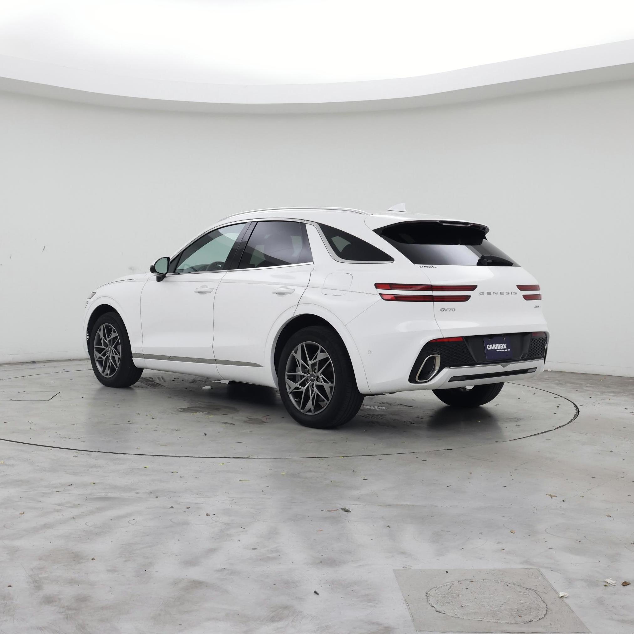 Thumbnail: 2023 Genesis GV70 - 2