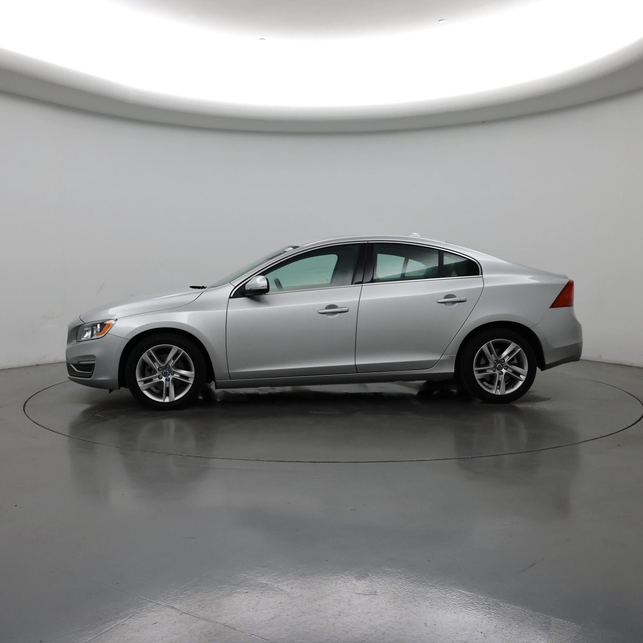 Thumbnail: 2015 Volvo S60 - 3