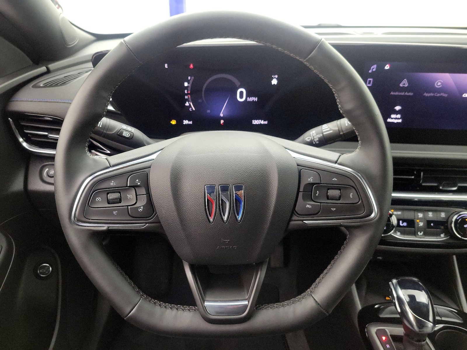 2025 Buick Envista Sport Touring - Photo 11