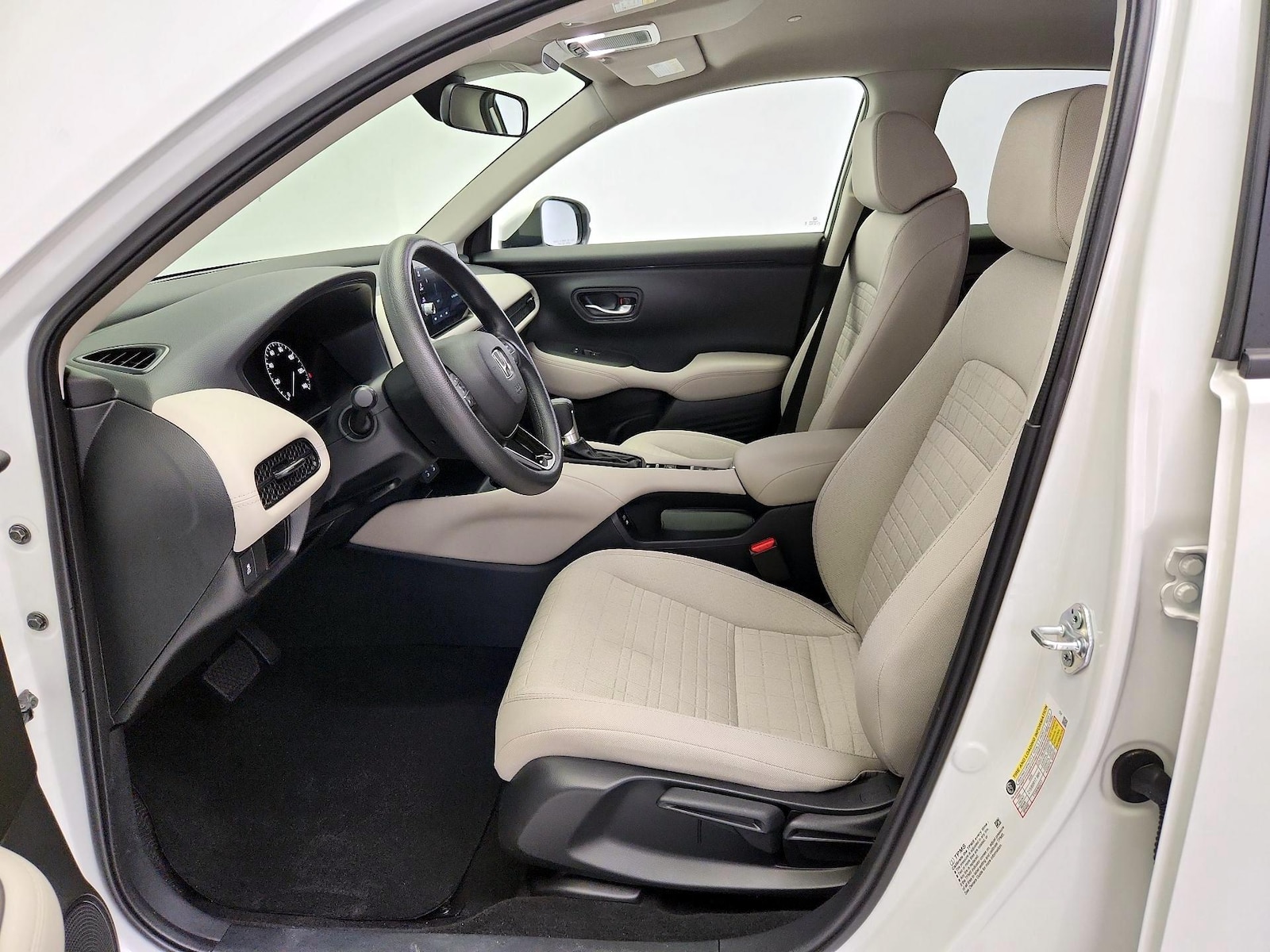 2026 Honda HR-V LX - Photo 12