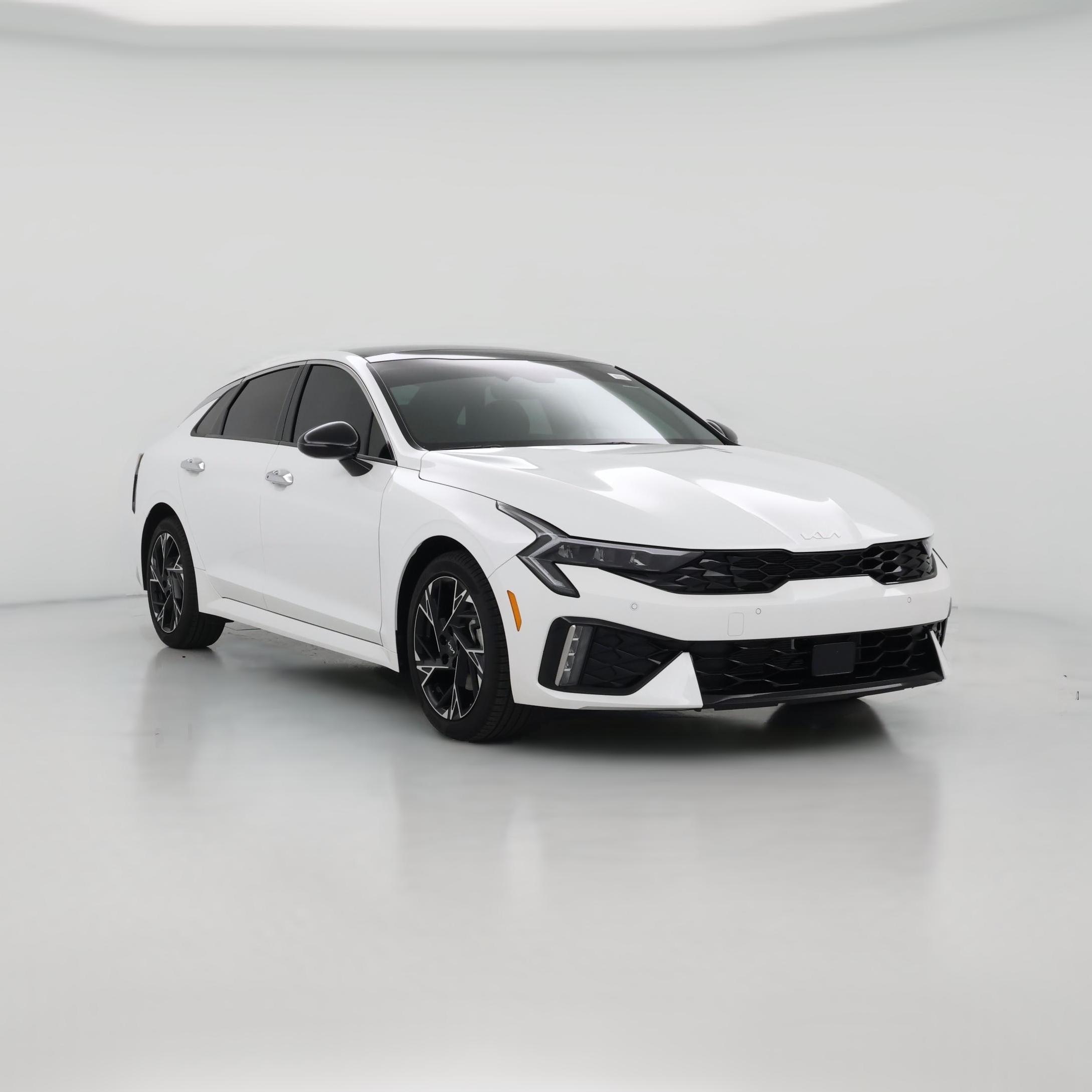 Thumbnail: 2025 Kia K5 - 1