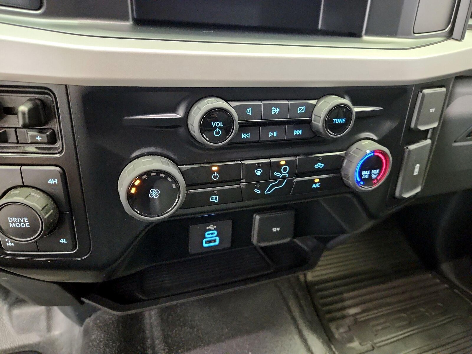 2024 Ford F-250 Super Duty XL - Photo 17