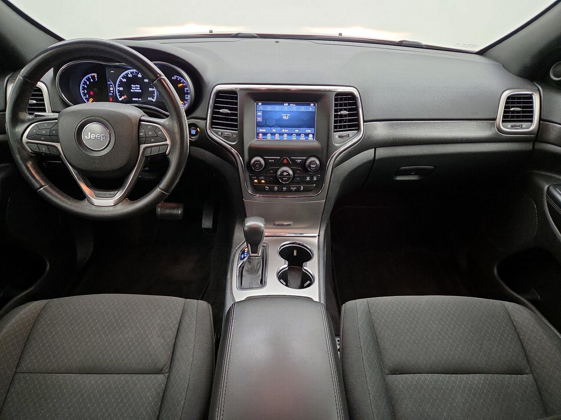 Thumbnail: 2018 Jeep Grand Cherokee - 9