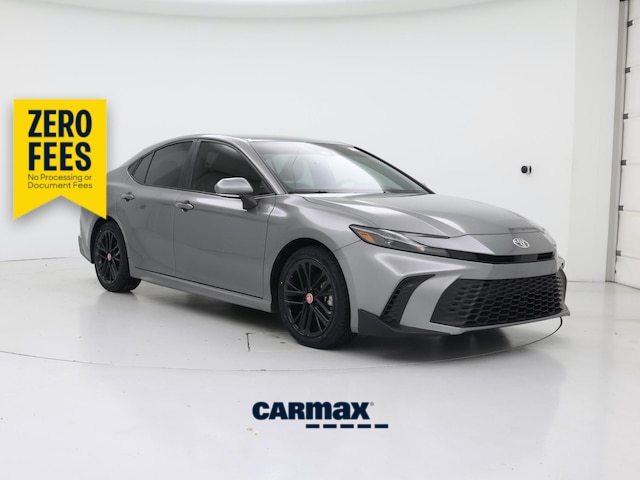 Gray 2025 Toyota Camry Sedan Front-Wheel Drive Automatic