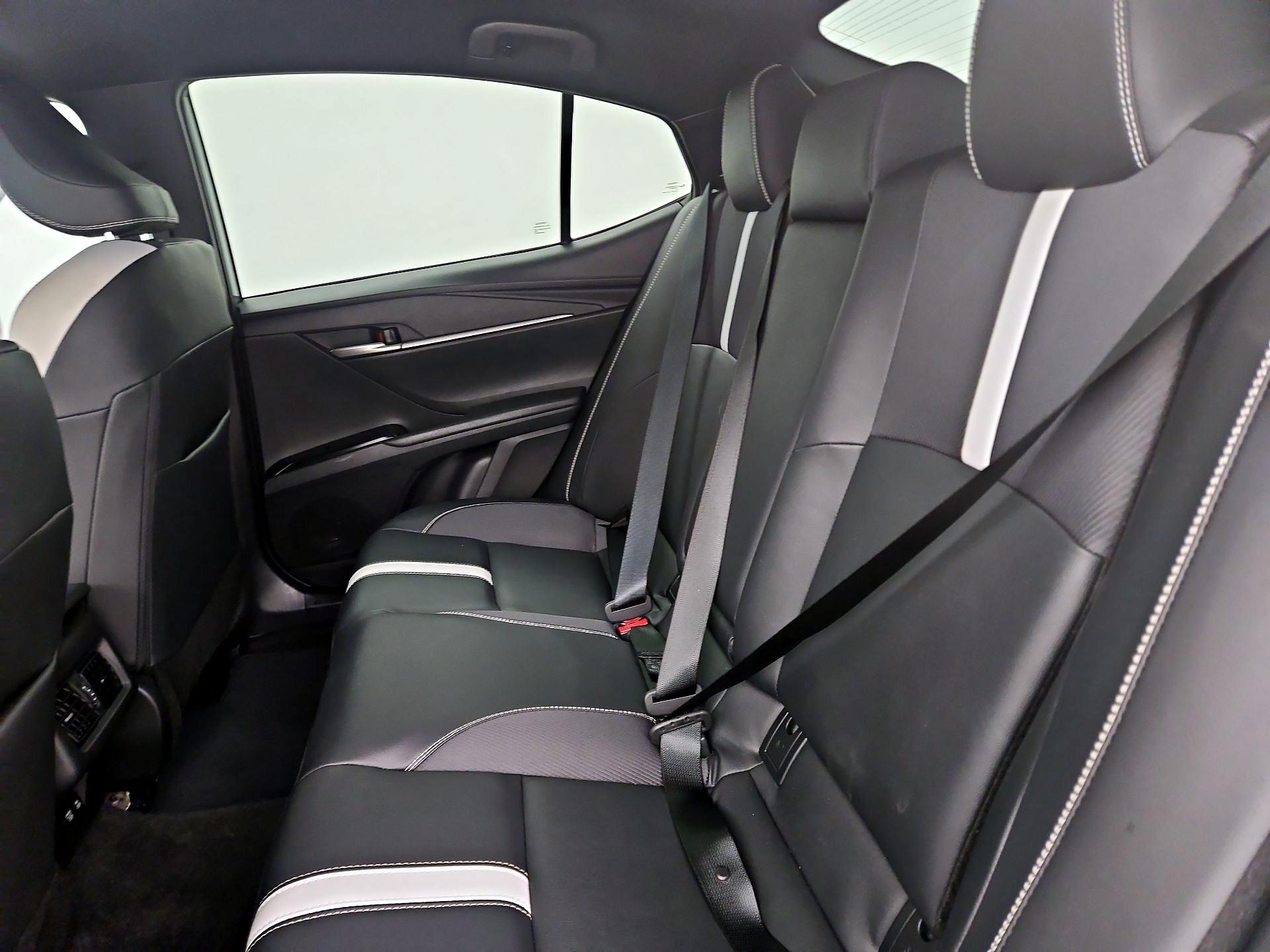 Thumbnail: 2025 Toyota Camry - 20