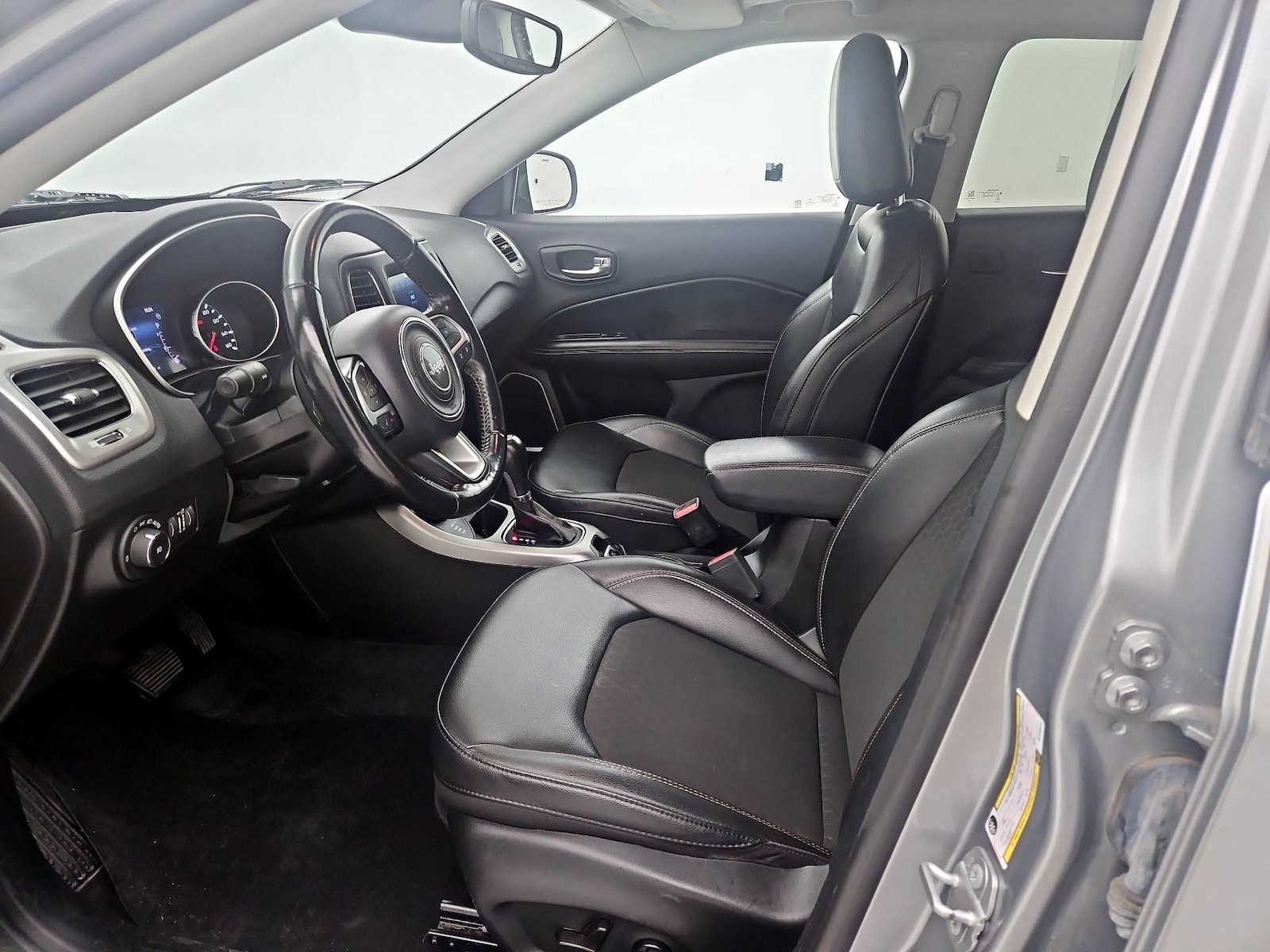 2021 Jeep Compass Latitude - Photo 12