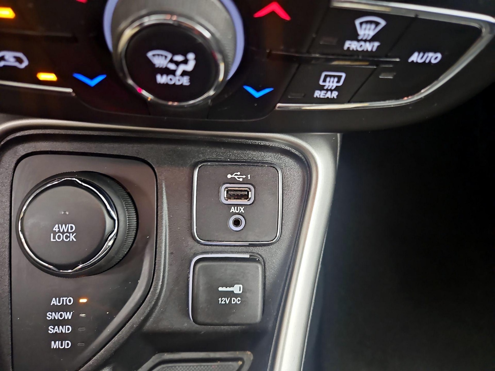 2021 Jeep Compass Latitude - Photo 19