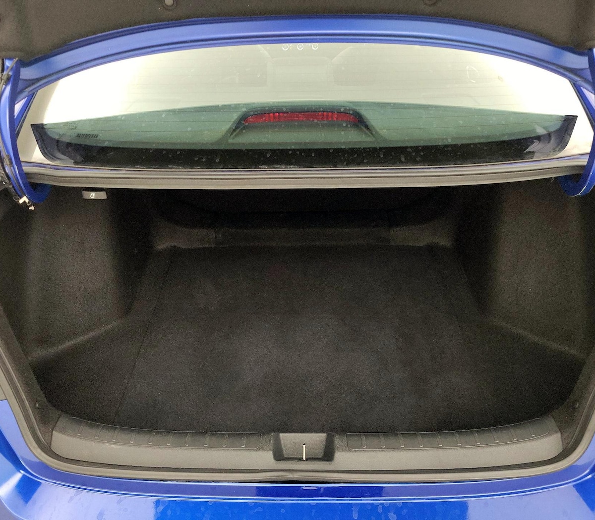 Trunk/Cargo (Seats Up)