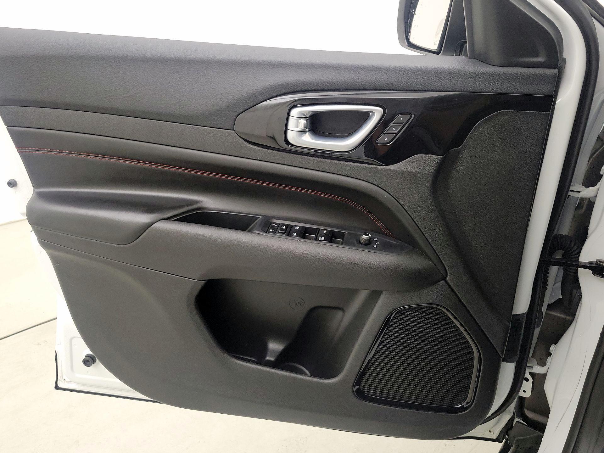 Thumbnail: 2025 Jeep Compass - 12