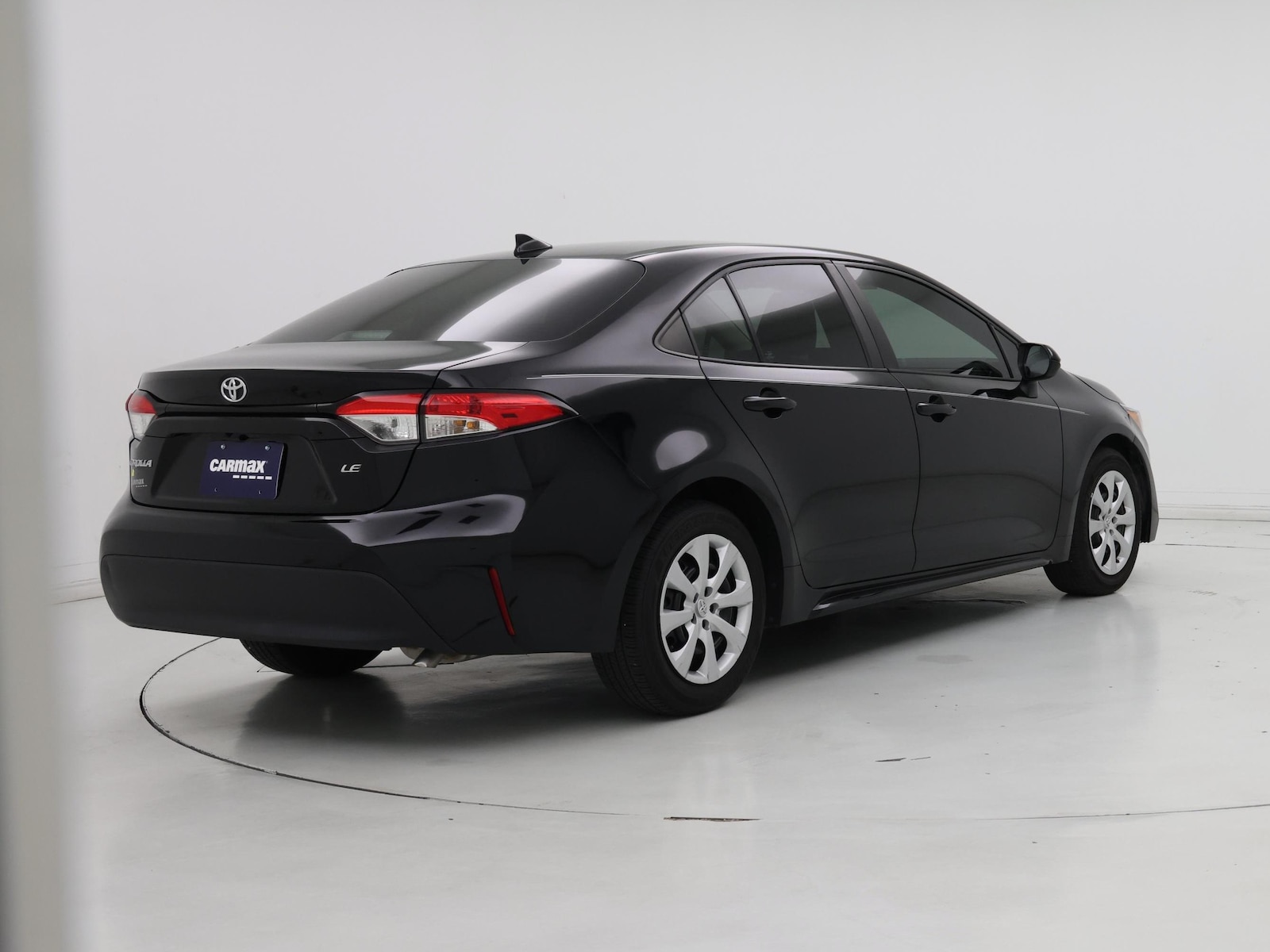 2024 Toyota Corolla LE - Photo 9