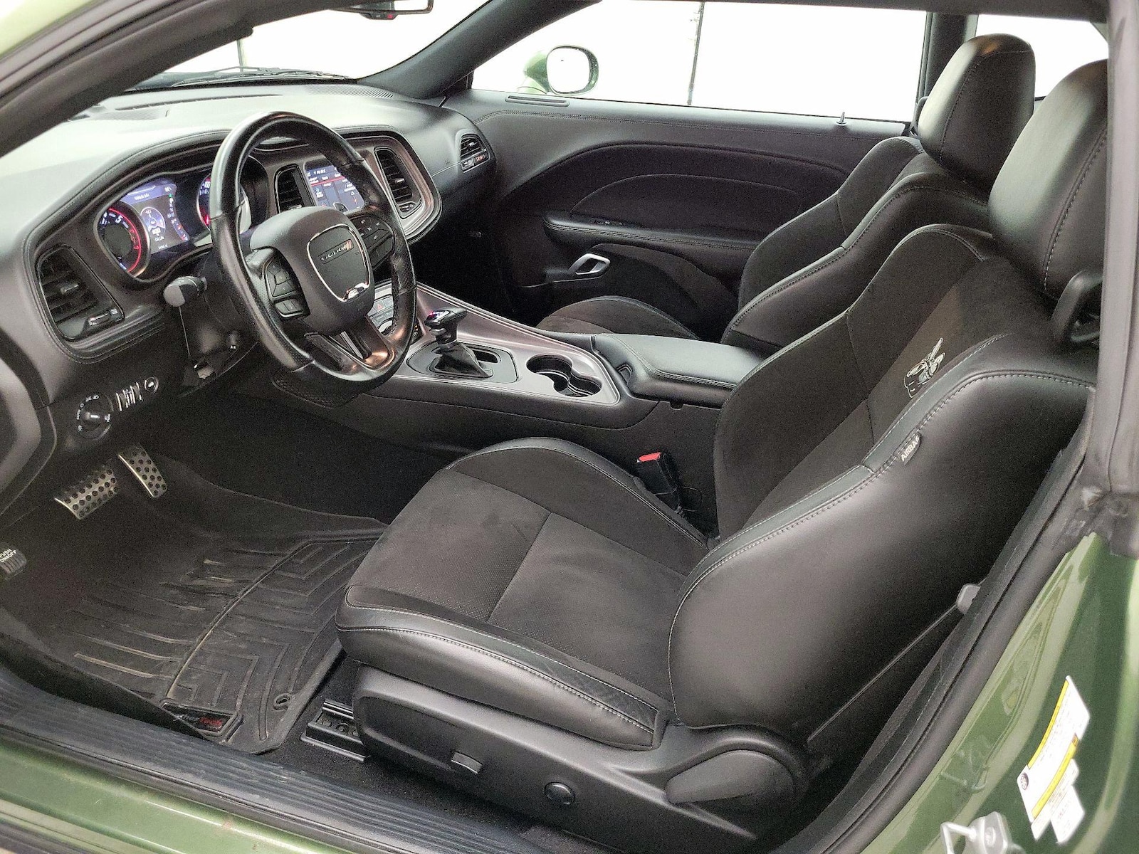 2023 Dodge Challenger R/T - Photo 12