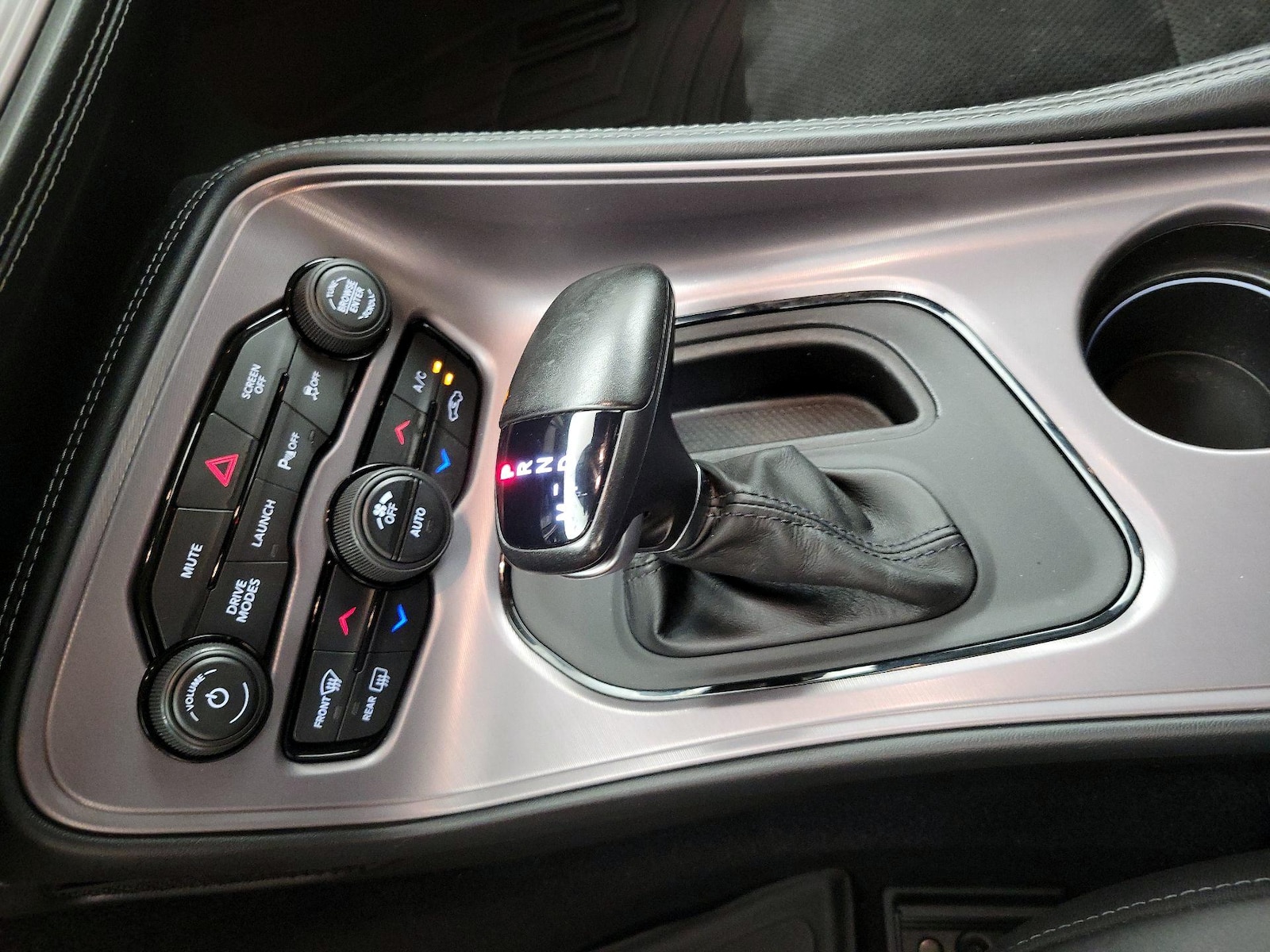 2023 Dodge Challenger R/T - Photo 18