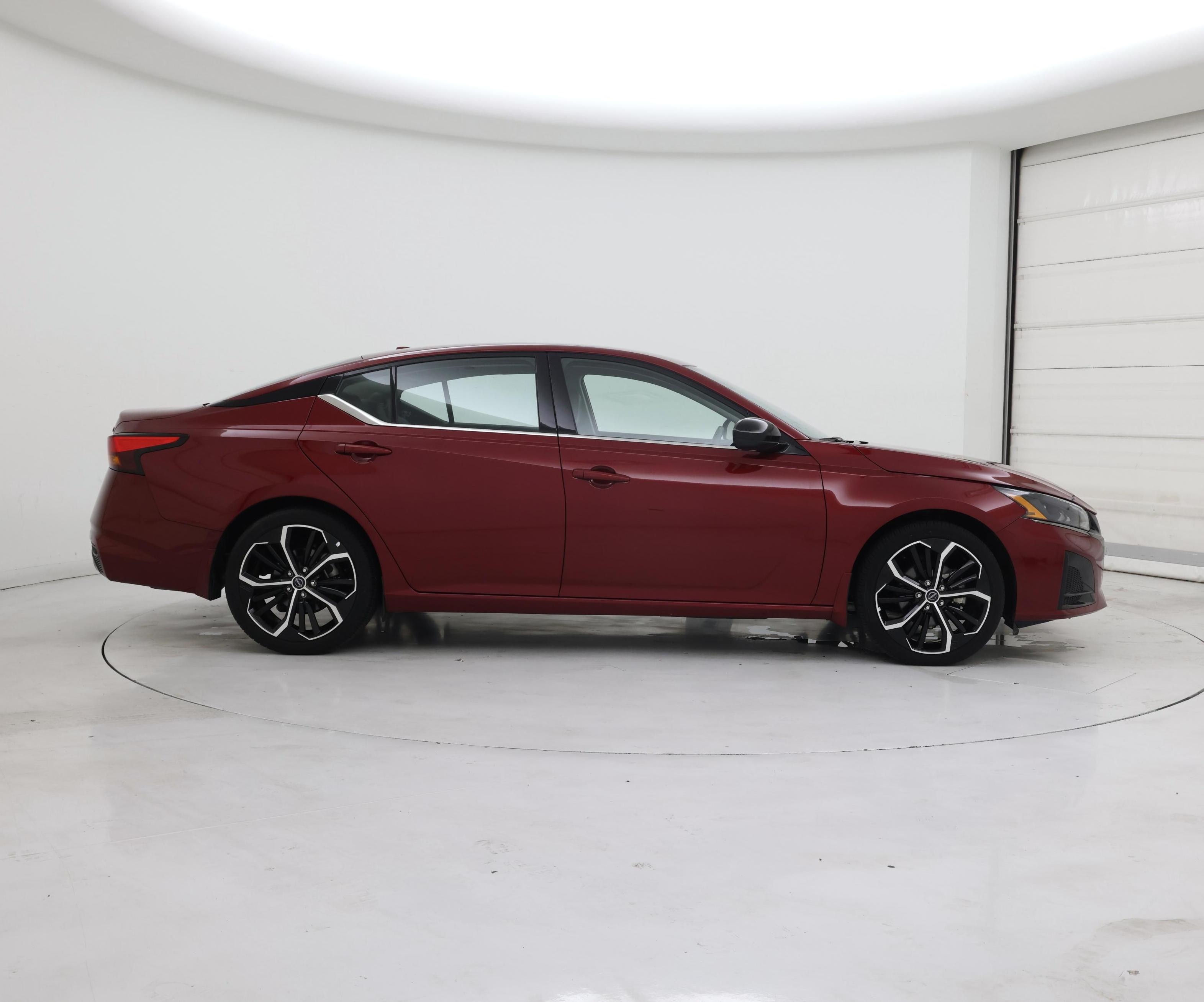 Thumbnail: 2024 Nissan Altima - 7