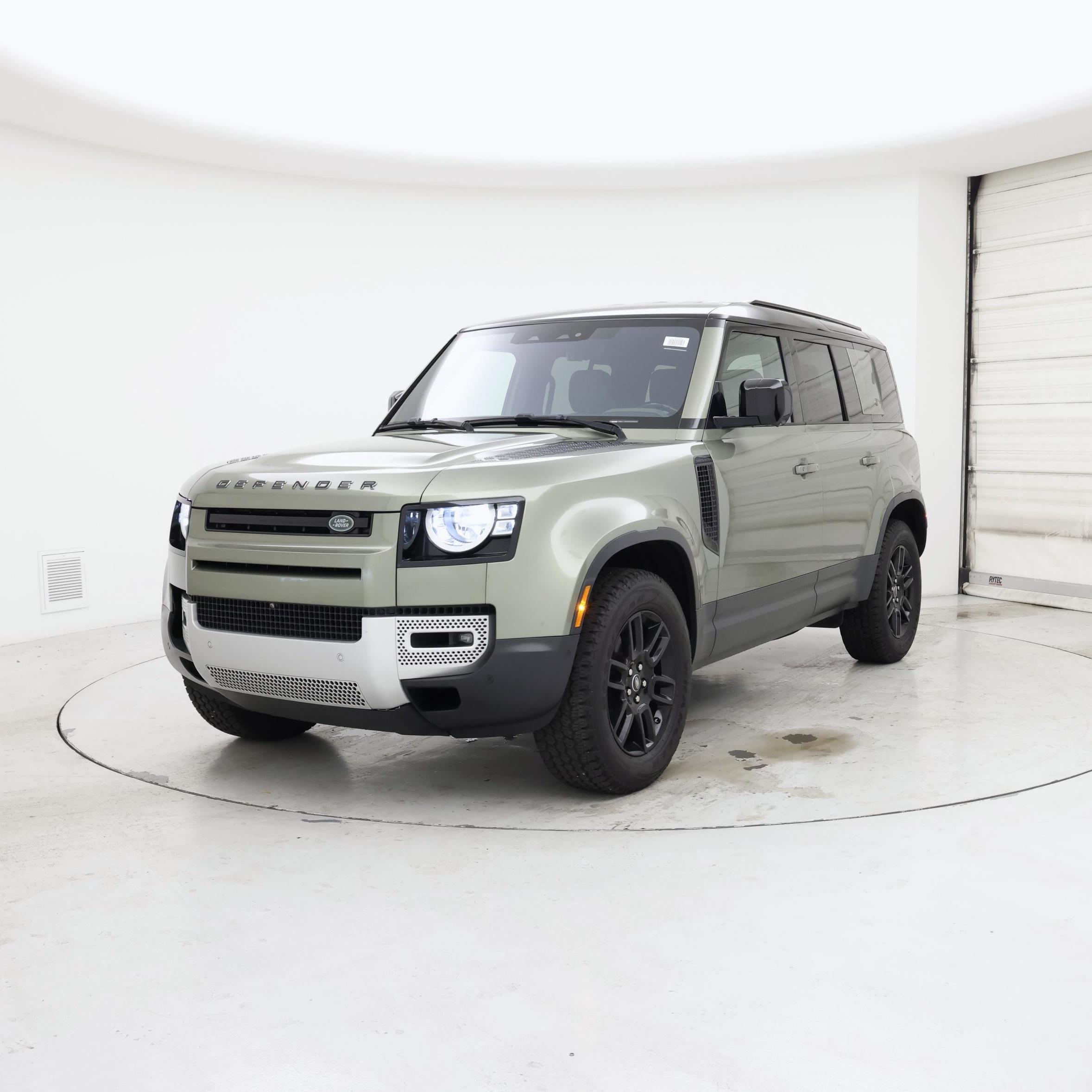 Thumbnail: 2021 Land Rover Defender - 4