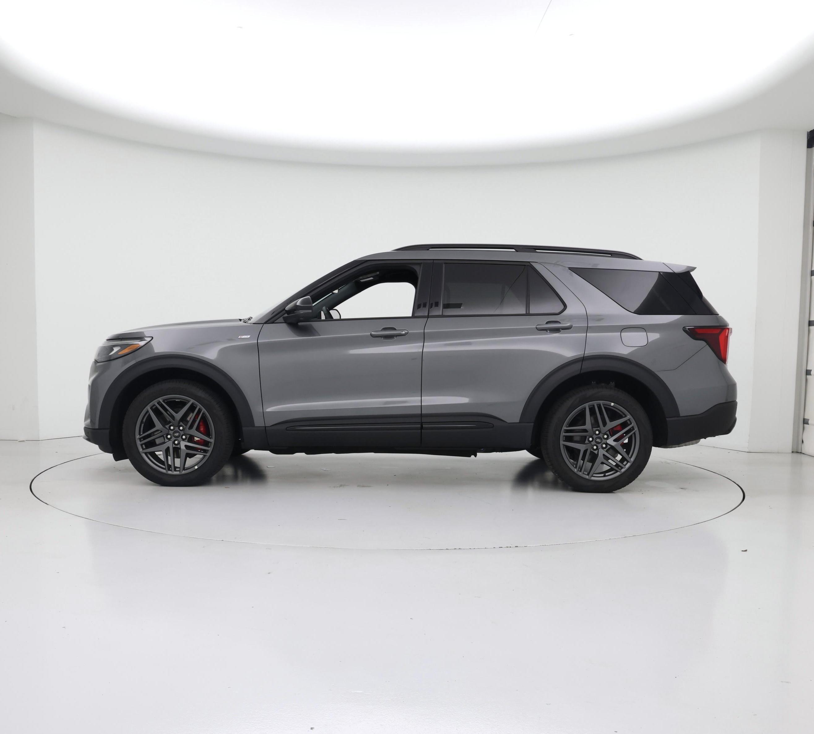 Thumbnail: 2025 Ford Explorer - 3