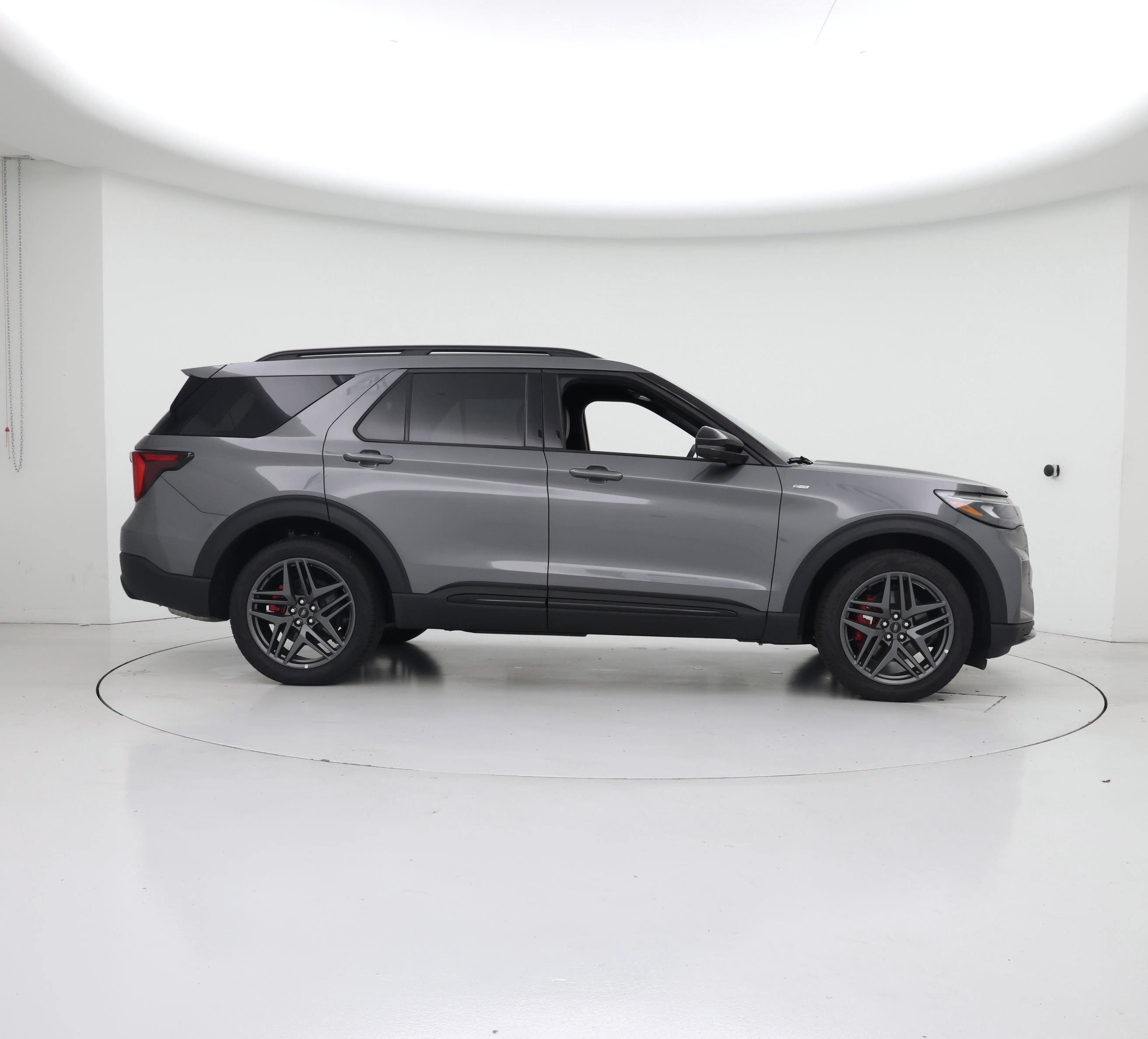 Thumbnail: 2025 Ford Explorer - 7