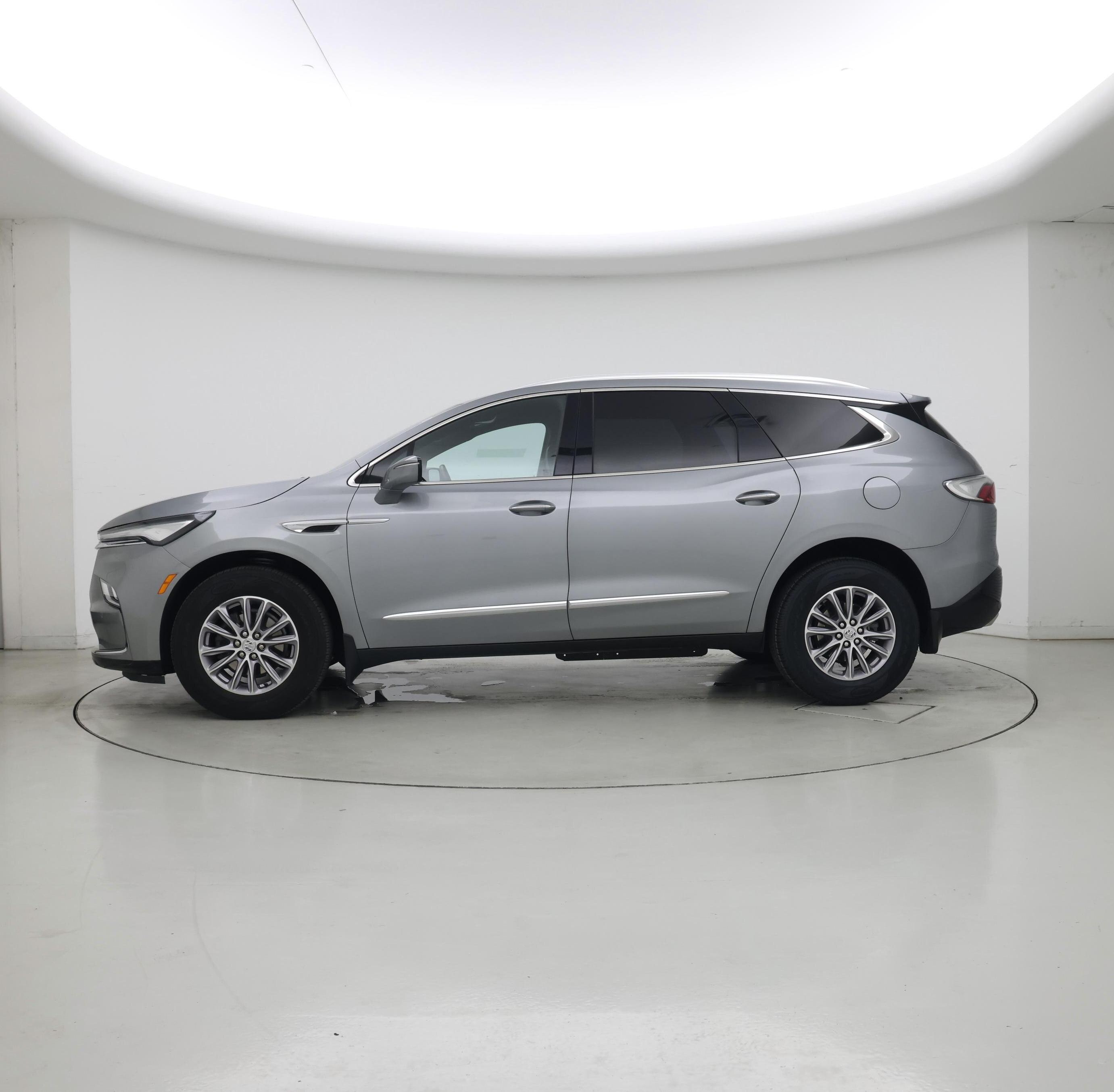 Thumbnail: 2023 Buick Enclave - 3