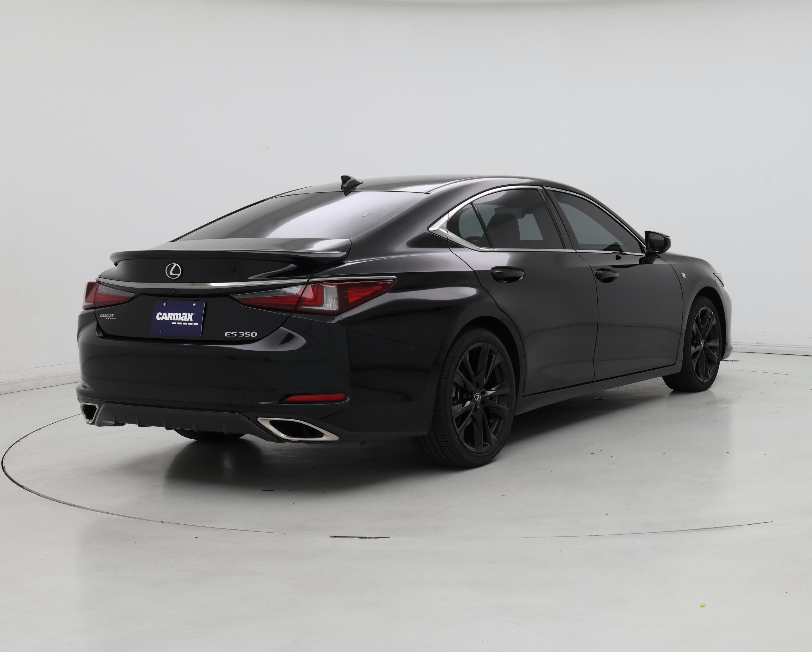 Thumbnail: 2022 Lexus ES - 8