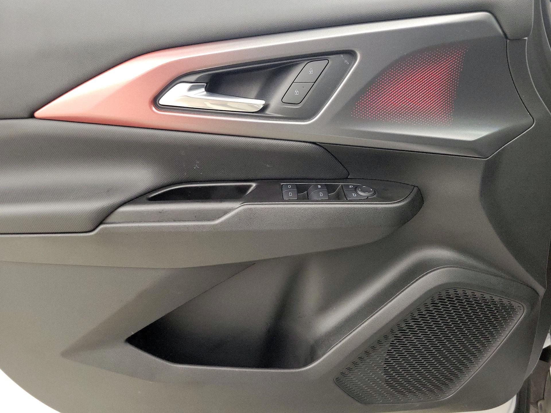 Thumbnail: 2025 Chevrolet Equinox - 12
