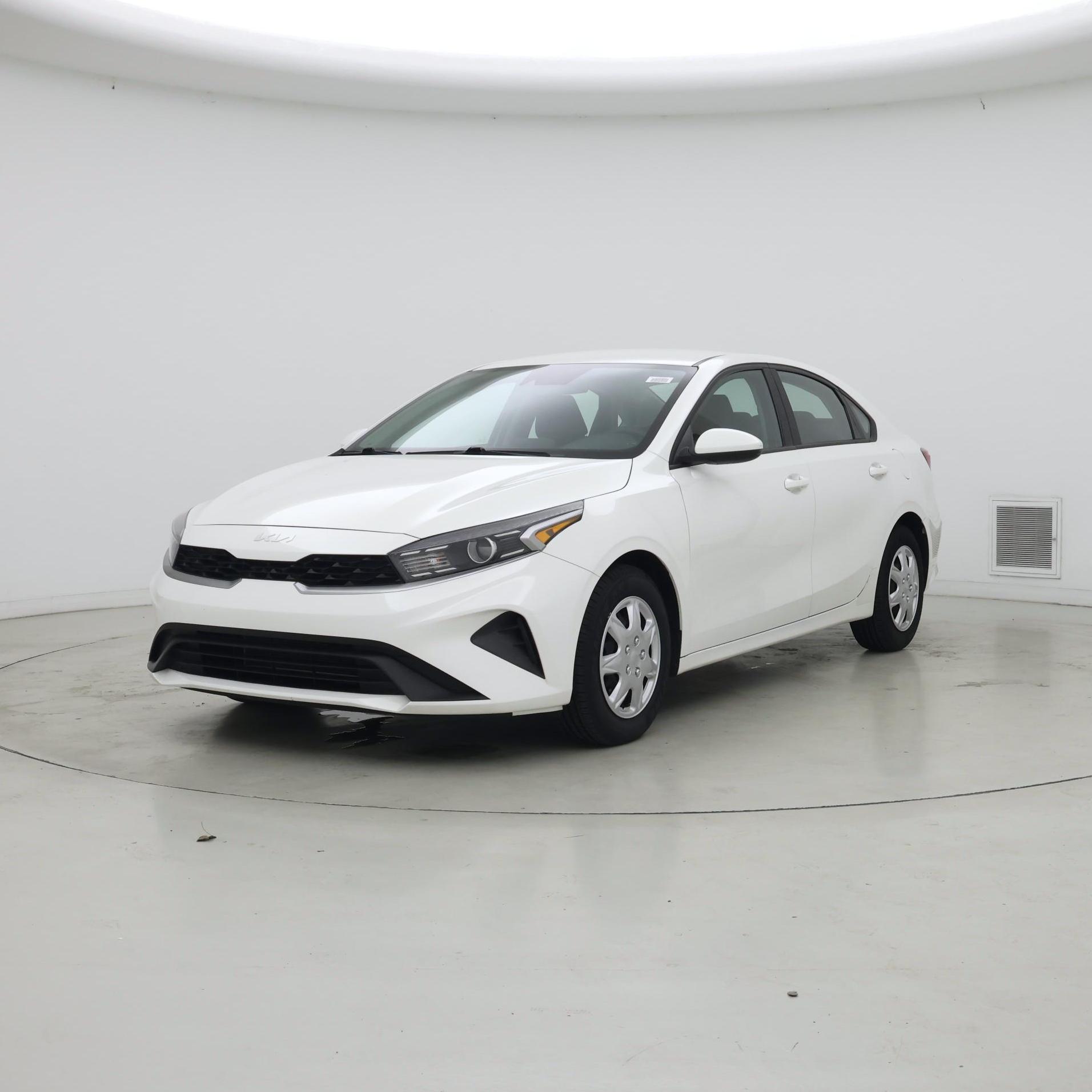 Thumbnail: 2022 Kia Forte - 4