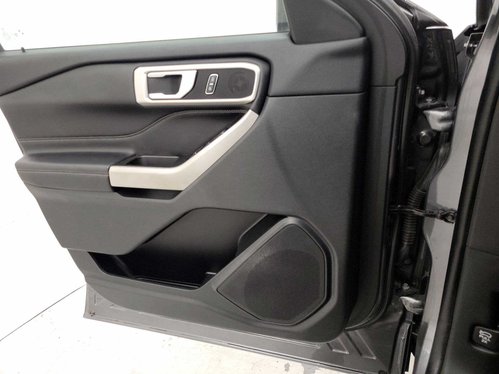 Thumbnail: 2023 Ford Explorer - 12