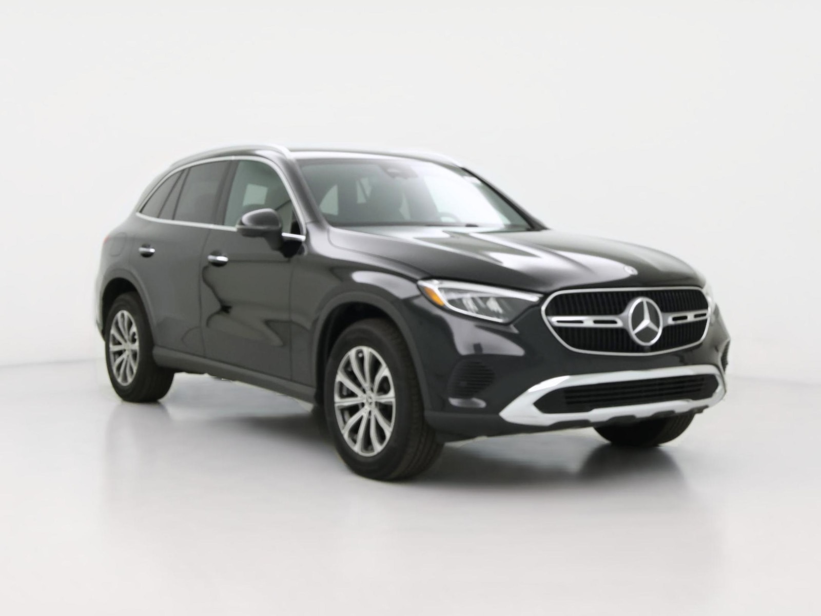 2025 Mercedes-Benz GLC