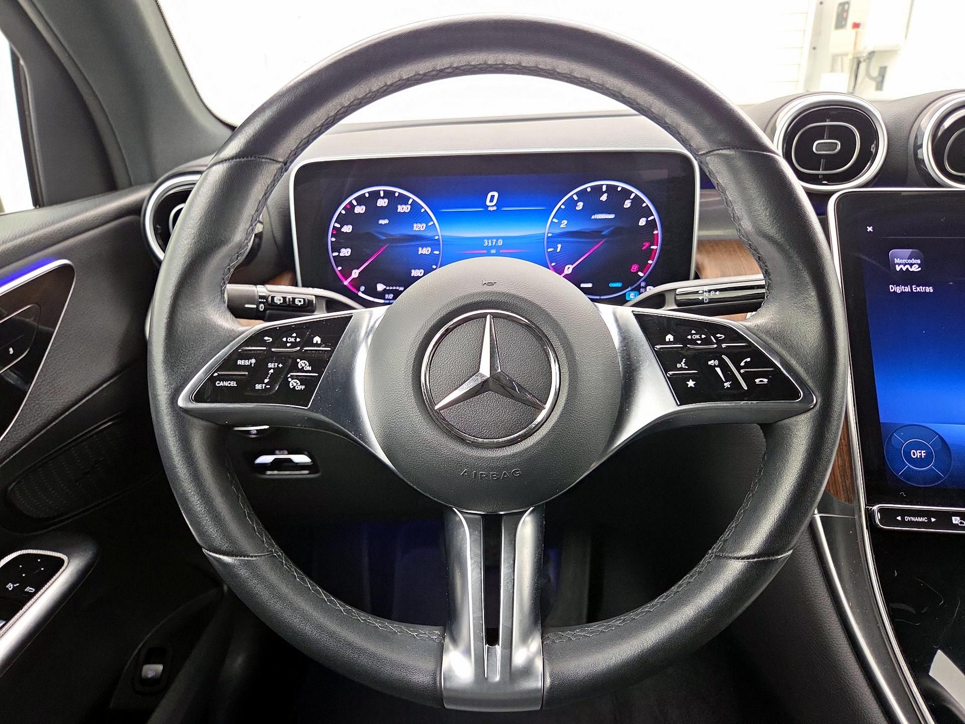 Thumbnail: 2025 Mercedes-Benz GLC - 10