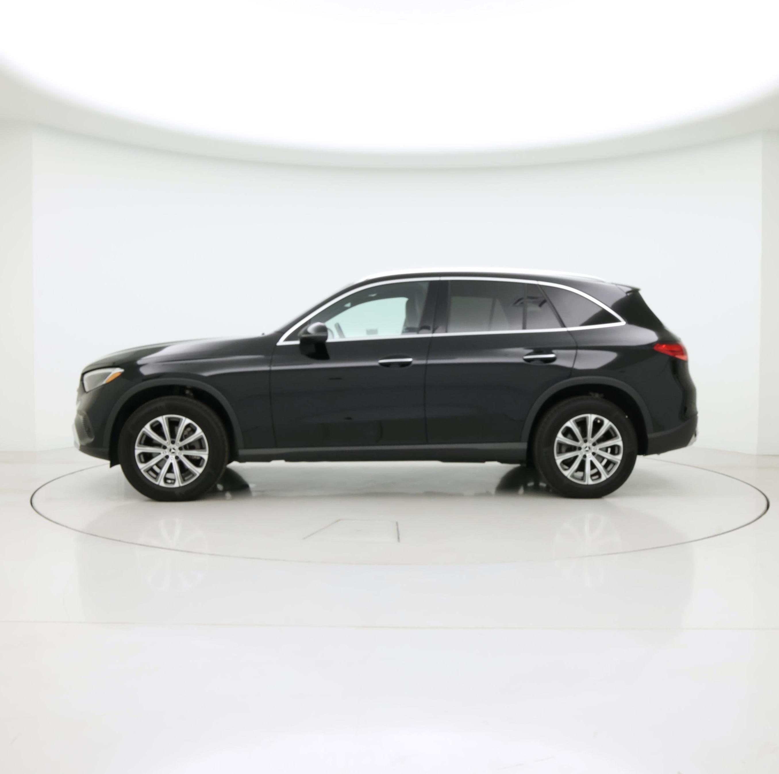 Thumbnail: 2025 Mercedes-Benz GLC - 3