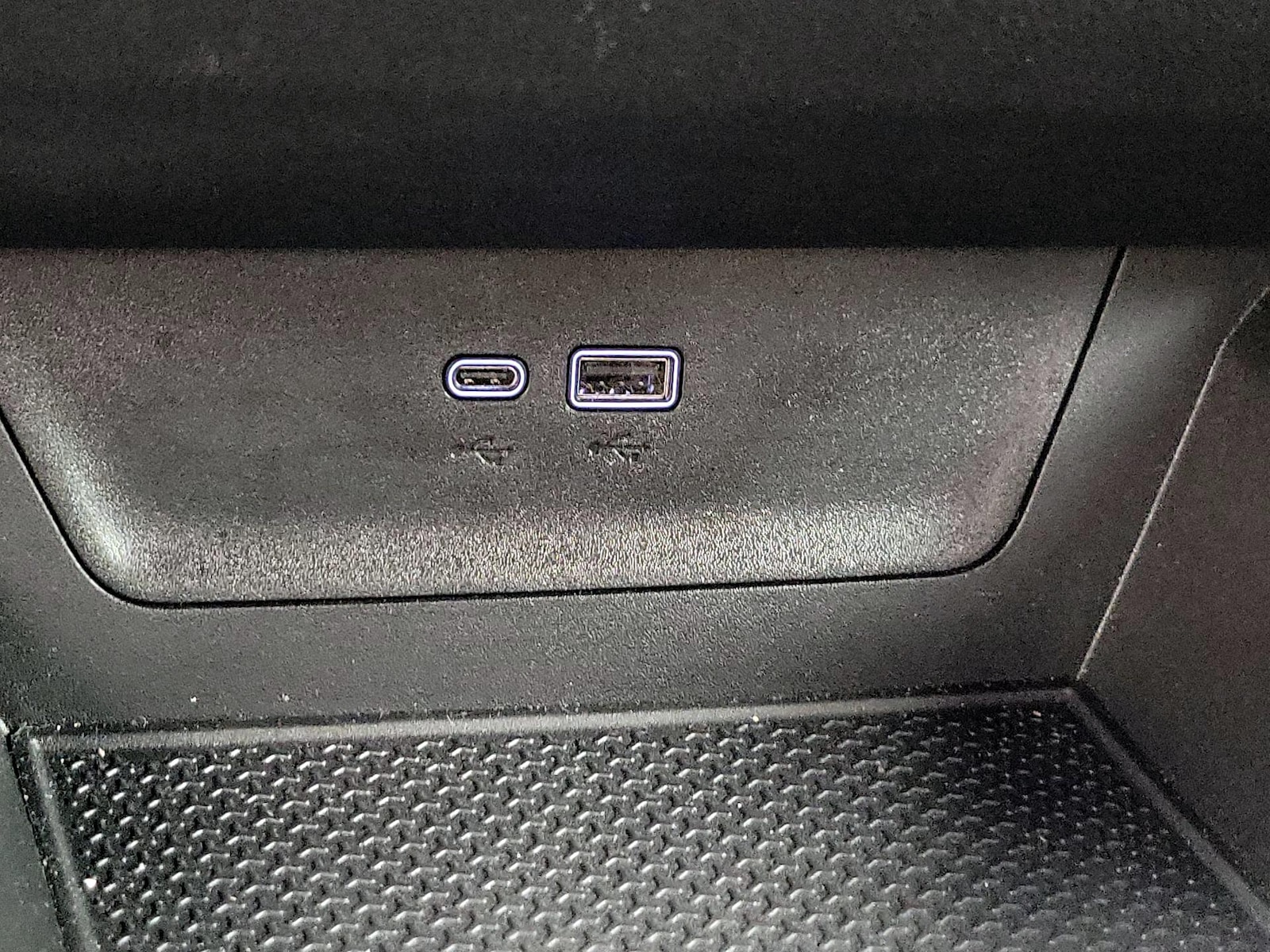 2025 Chevrolet Equinox LT - Photo 19