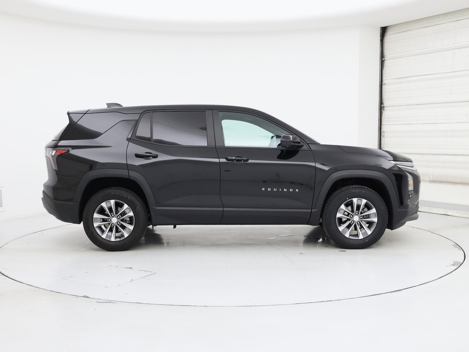 2025 Chevrolet Equinox LT - Photo 8
