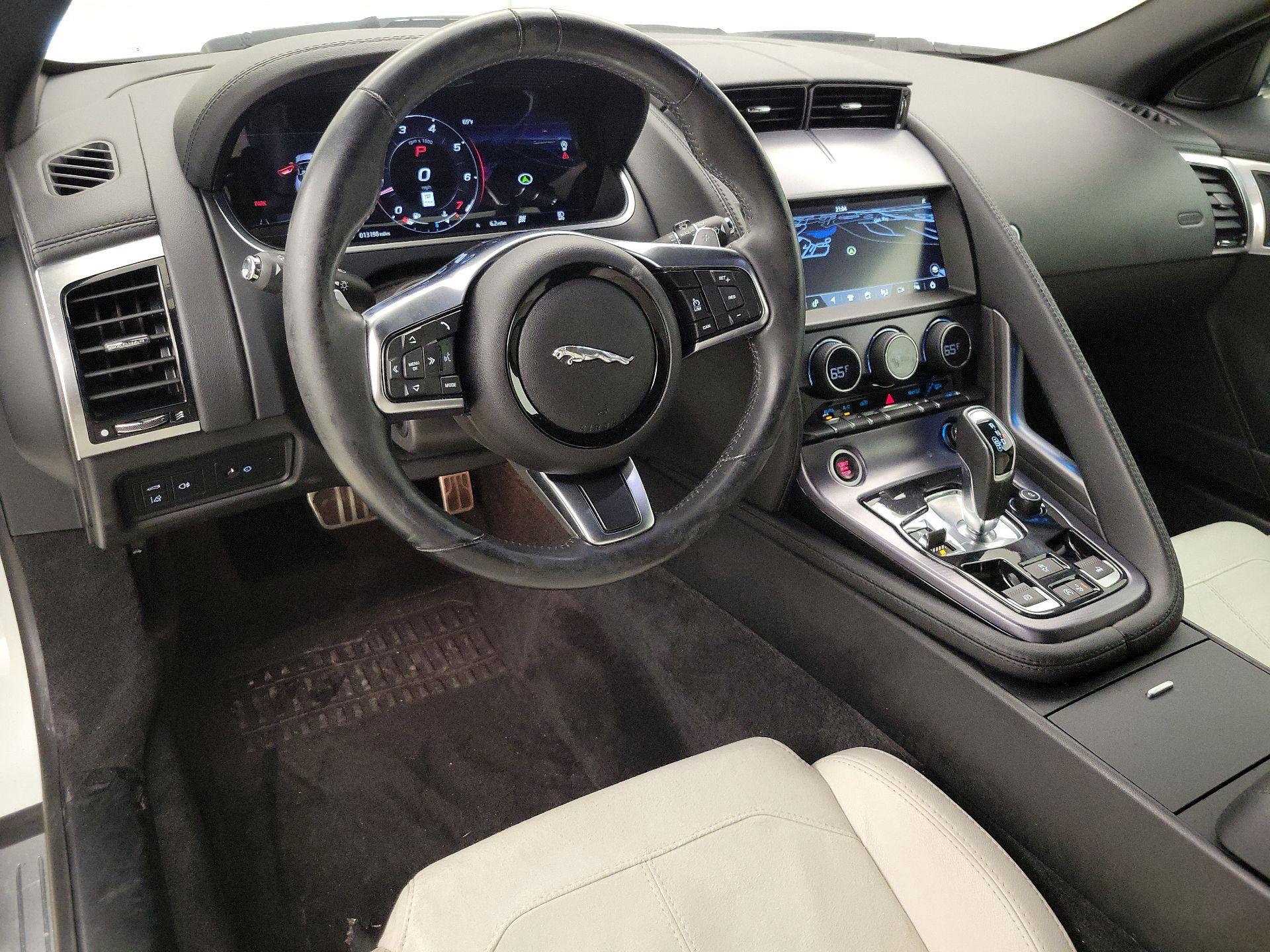 Thumbnail: 2021 Jaguar F-Type - 9