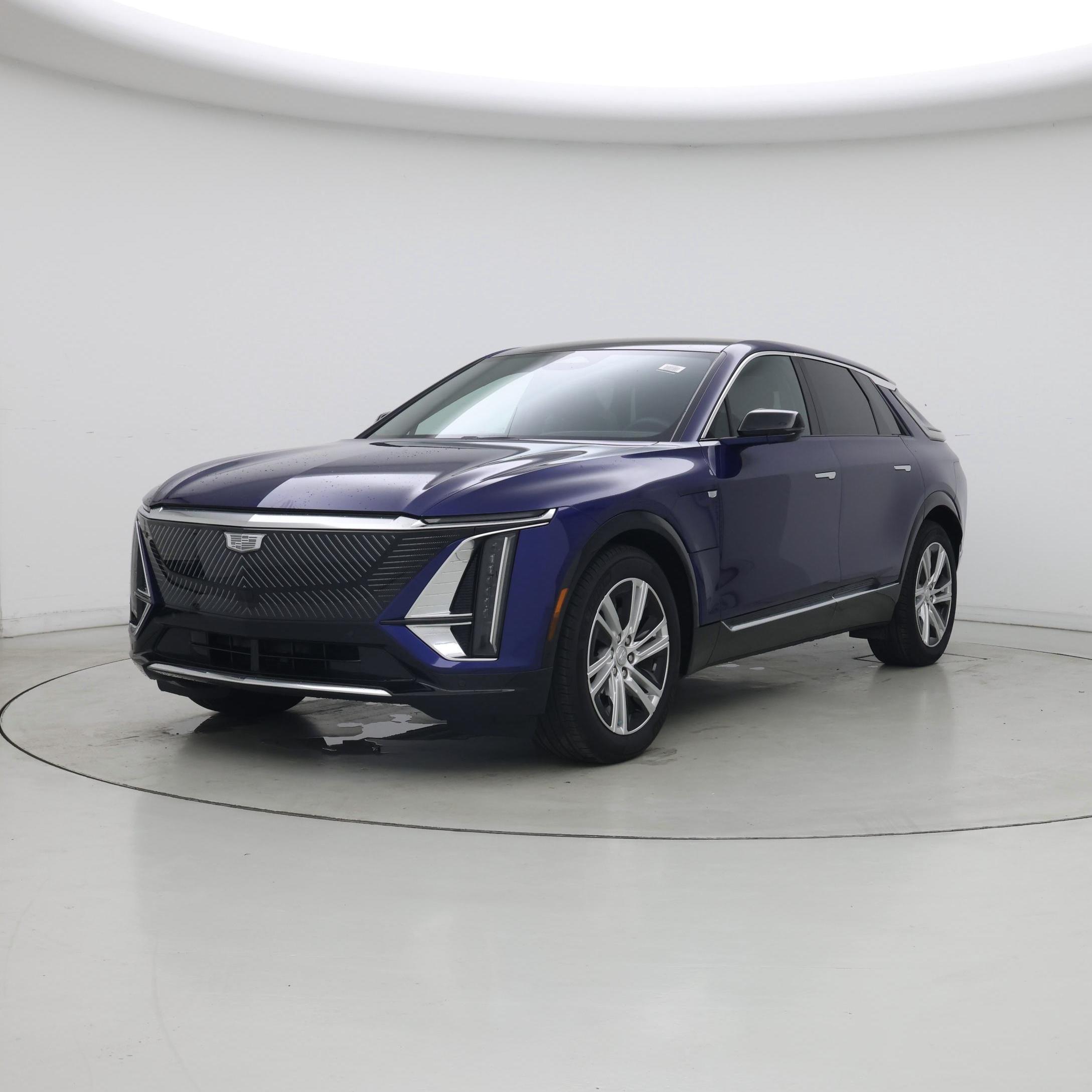 Thumbnail: 2024 Cadillac Lyriq - 4