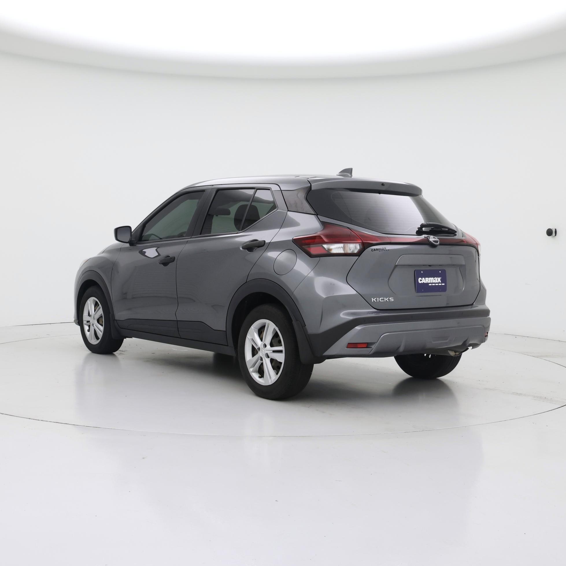 Thumbnail: 2023 Nissan Kicks - 2