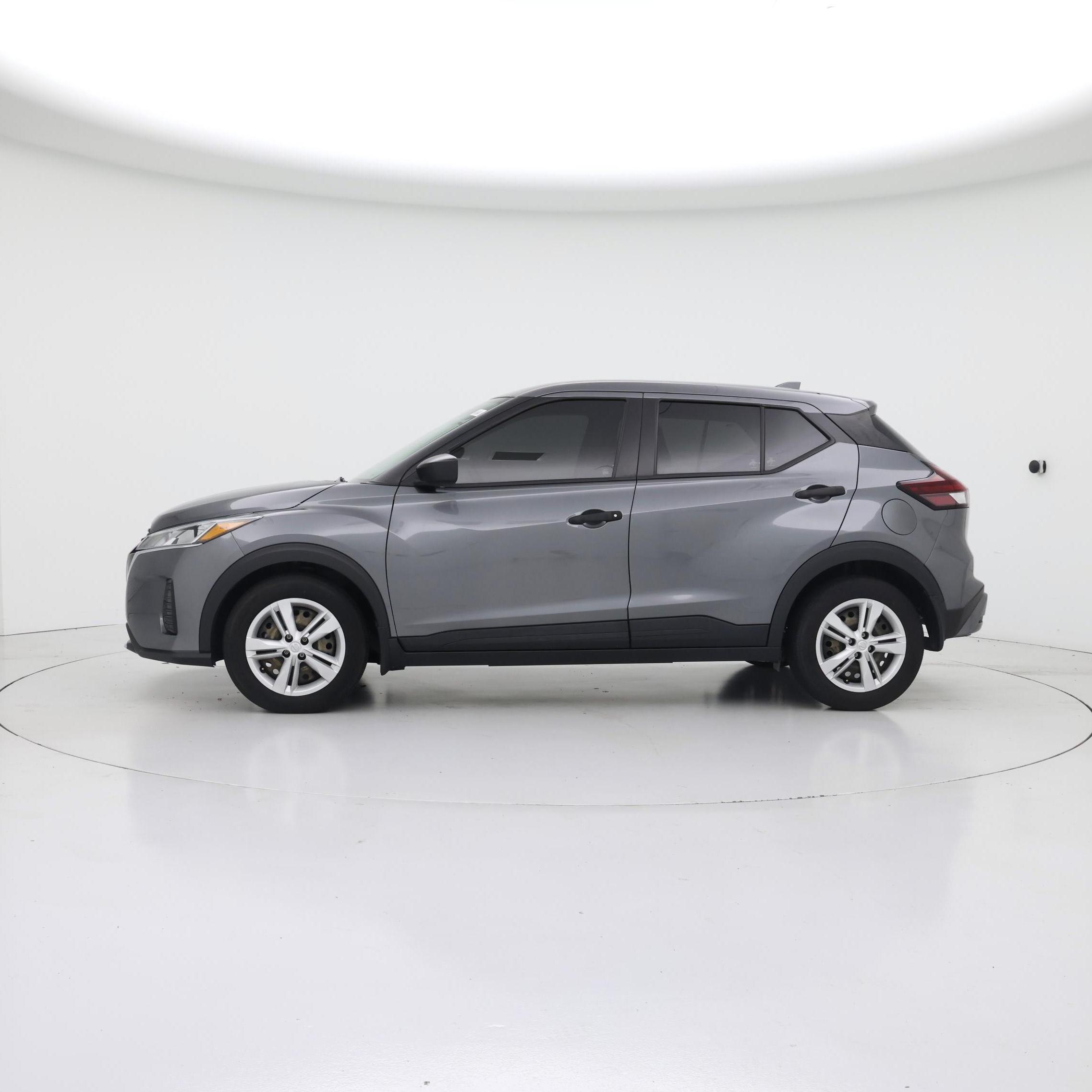 Thumbnail: 2023 Nissan Kicks - 3