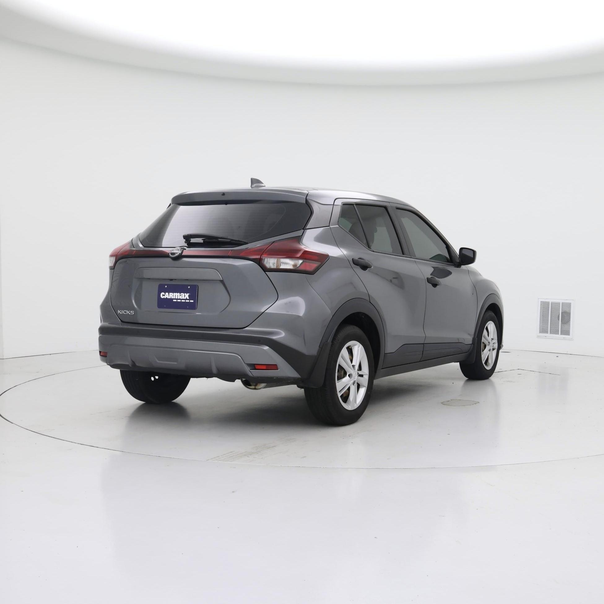 Thumbnail: 2023 Nissan Kicks - 8