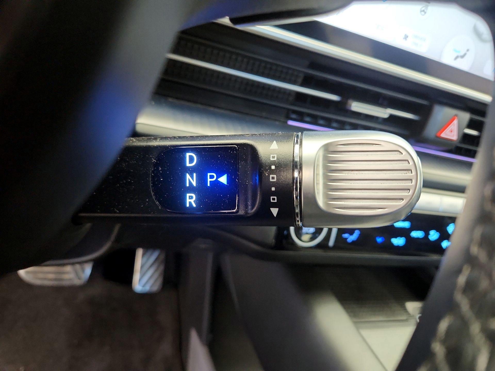 Thumbnail: 2024 Hyundai Ioniq 6 - 18