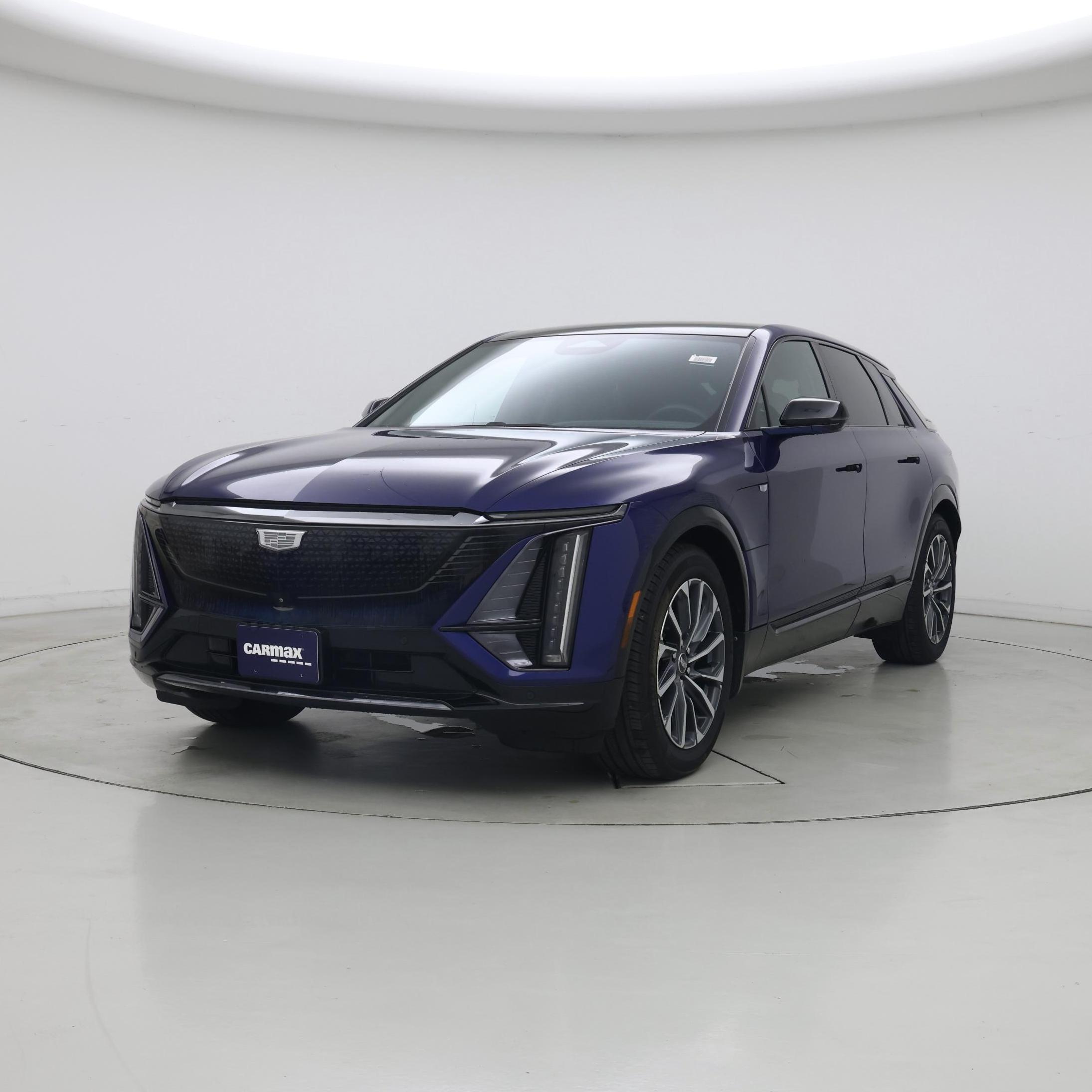 Thumbnail: 2024 Cadillac Lyriq - 4