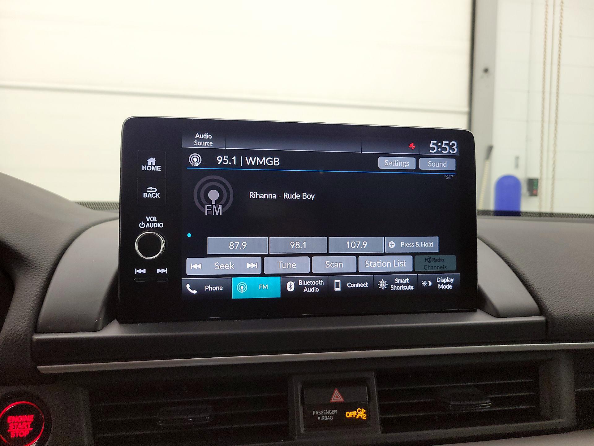 Thumbnail: 2025 Honda Pilot - 15