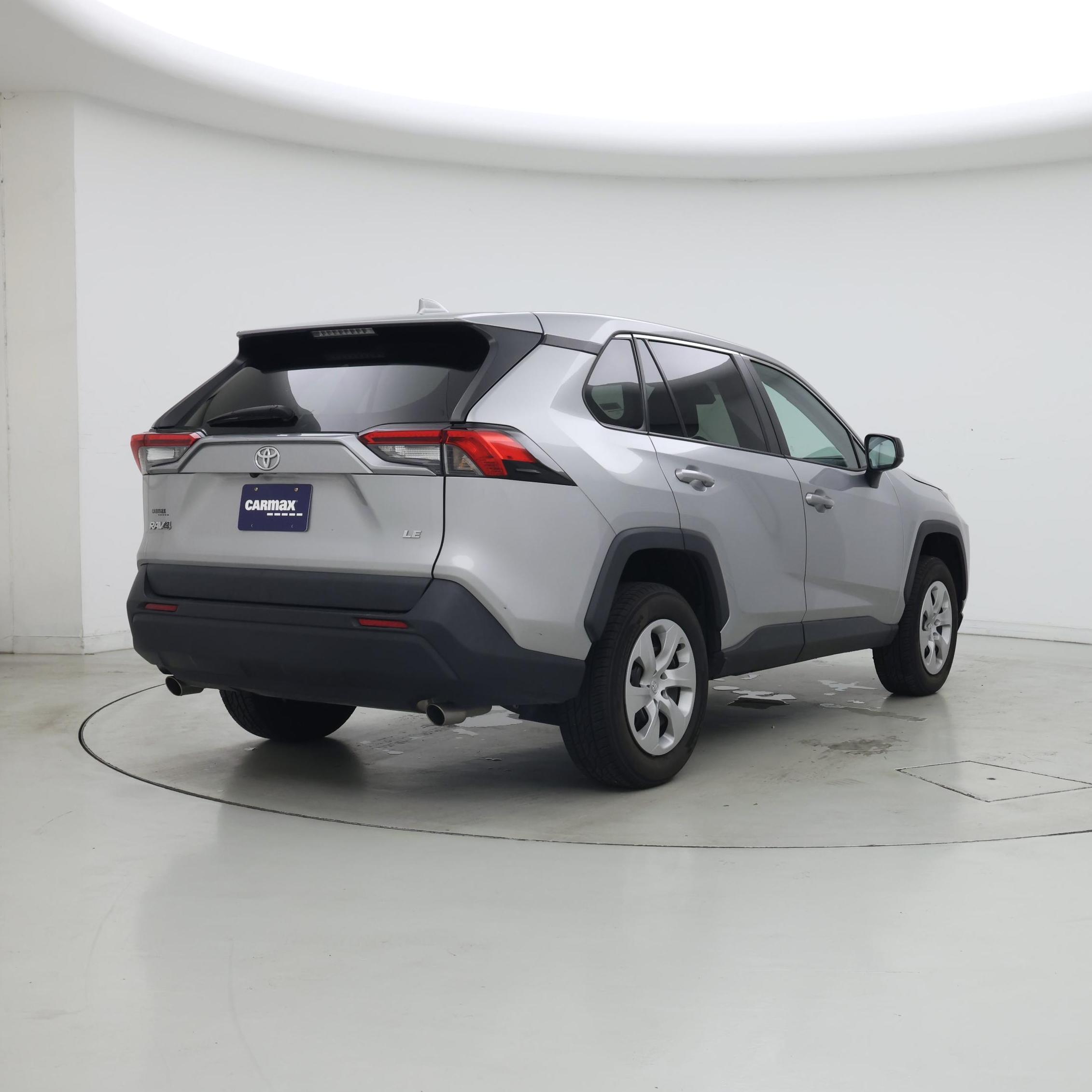 Thumbnail: 2023 Toyota RAV4 - 8